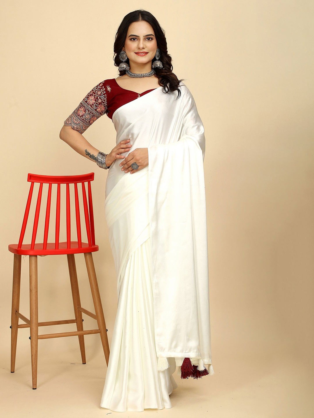 

K 5 Fashion Solid Satin Saree, White