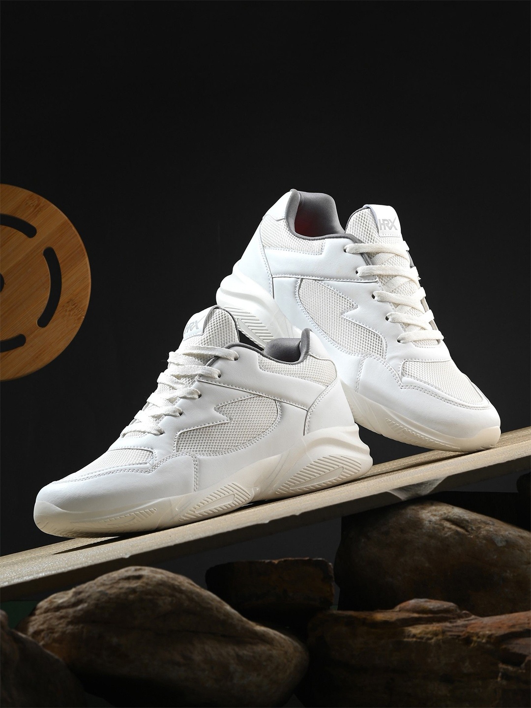 

HRX by Hrithik Roshan Unisex HRX-001 33 Mesh Running Non-Marking Shoes, Off white