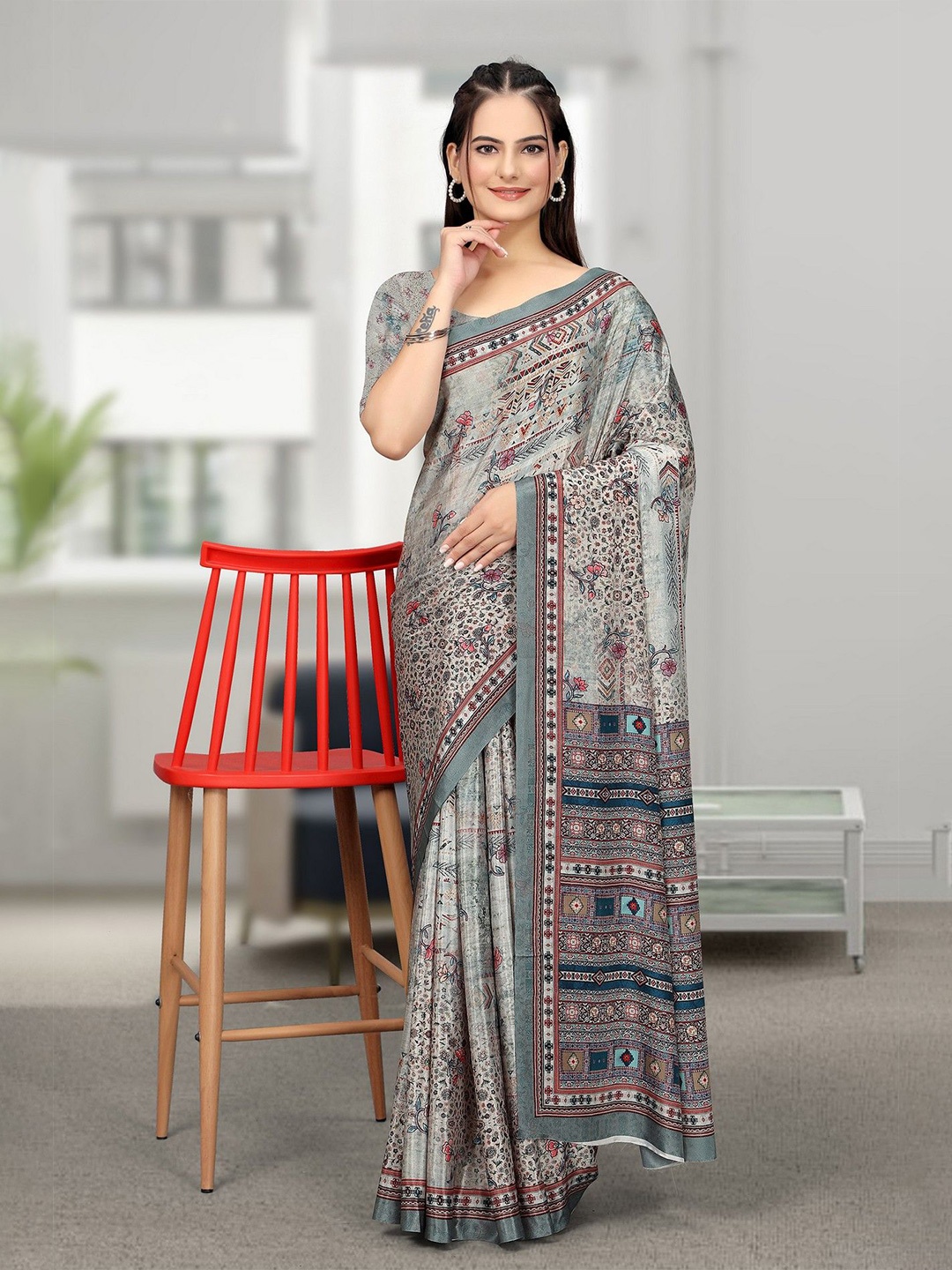 

K 5 Fashion Ethnic Motifs Printed Pure Crepe Saree, Grey