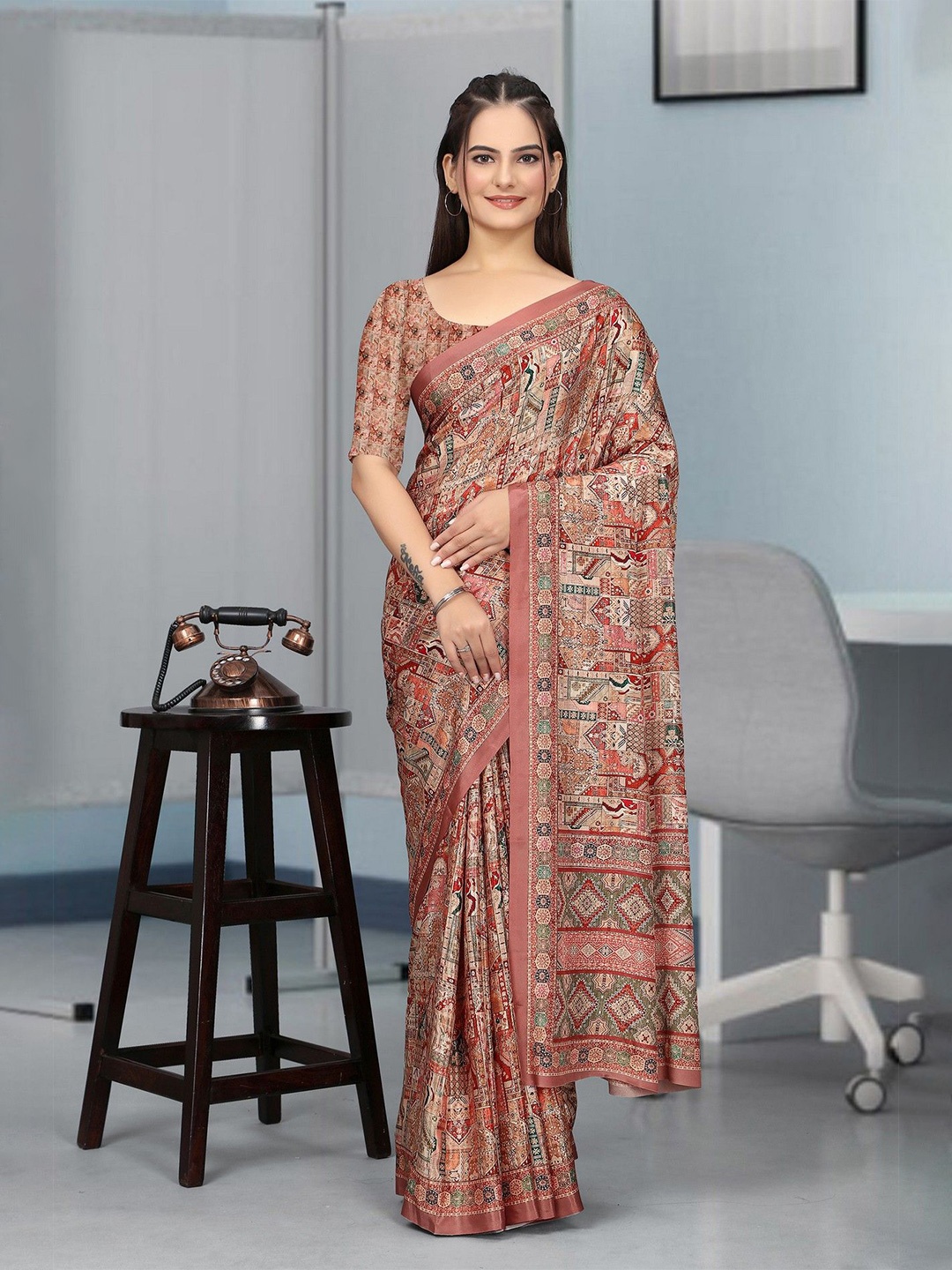 

K 5 Fashion Ethnic Motifs Pure Crepe Saree, Maroon