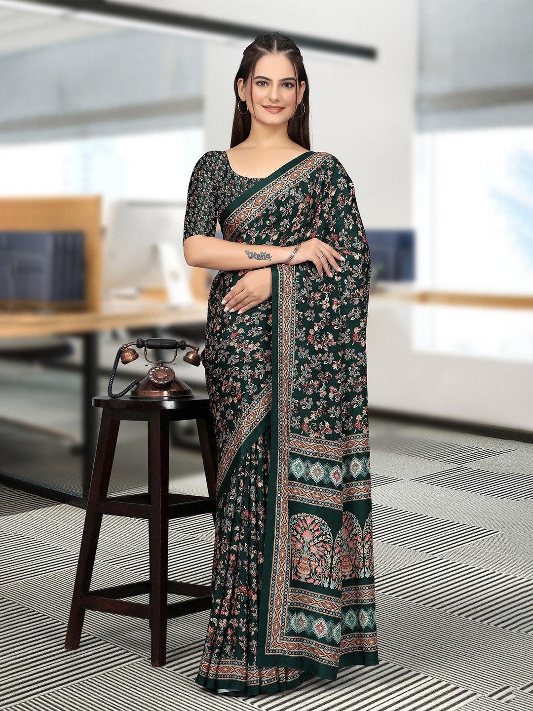 

K 5 Fashion Ethnic Motifs Printed Pure Crepe Saree, Green