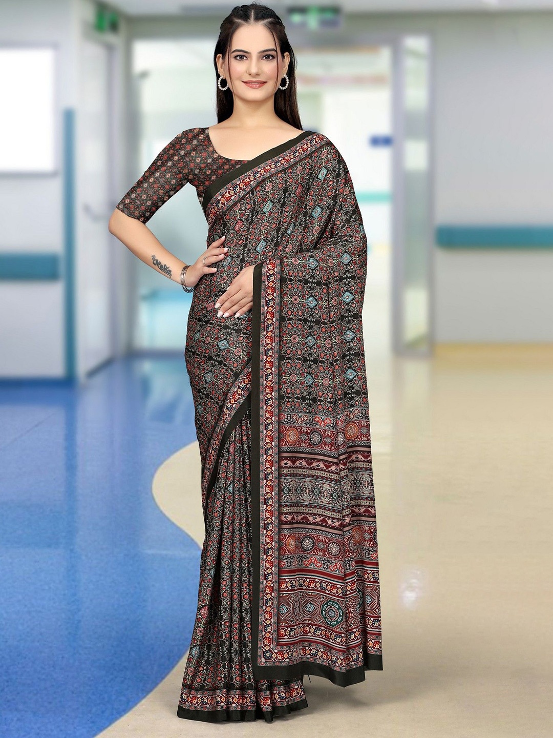 

K 5 Fashion Ethnic Motifs Printed Pure Crepe Saree, Black