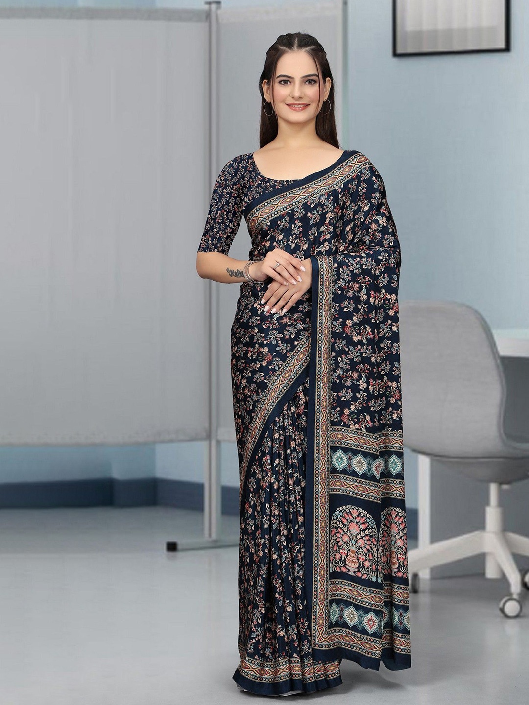 

K 5 Fashion Ethnic Motifs Printed Pure Crepe Saree, Navy blue