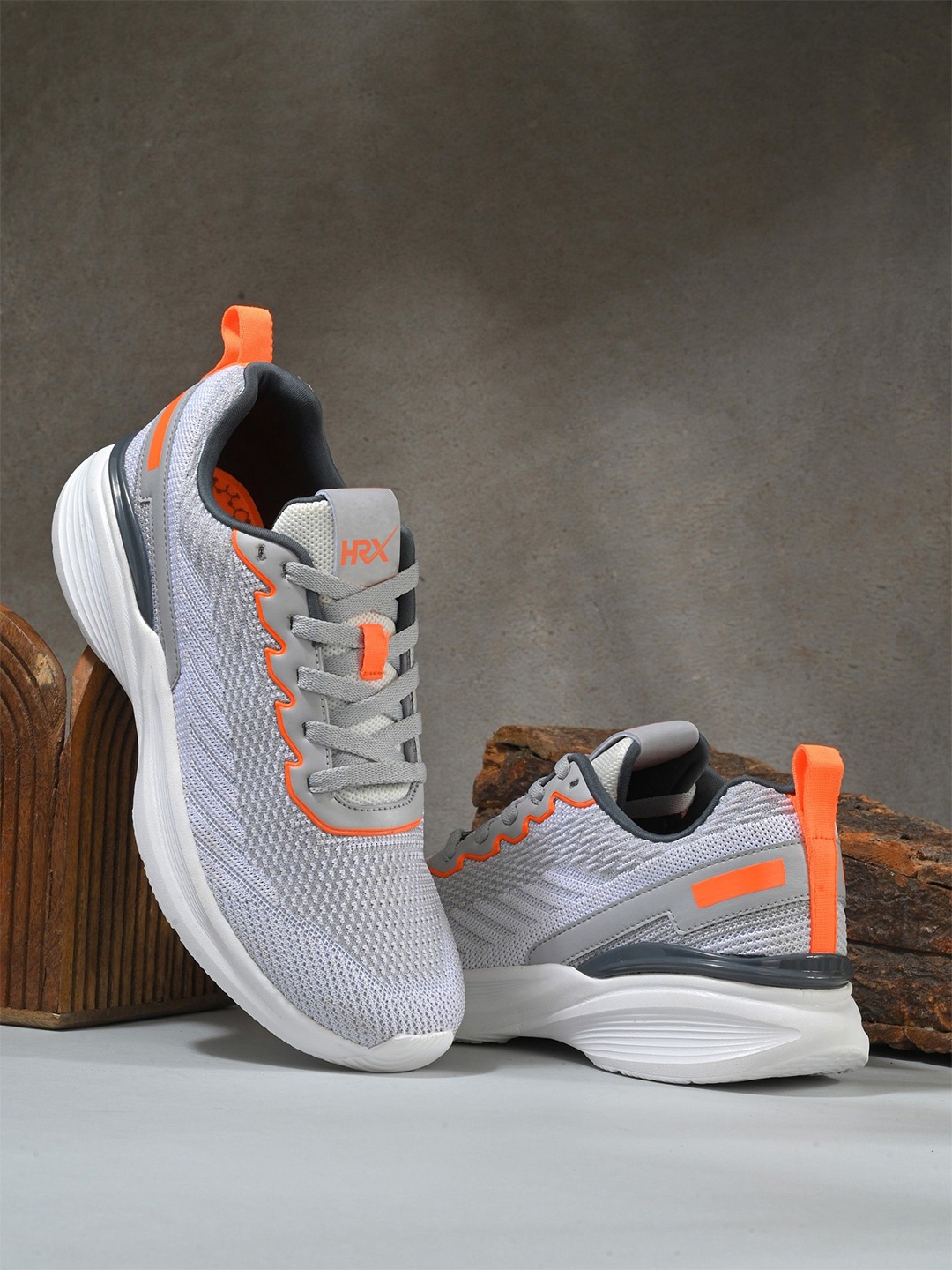 

HRX by Hrithik Roshan Men Mesh Running Non-Marking Shoes, Grey