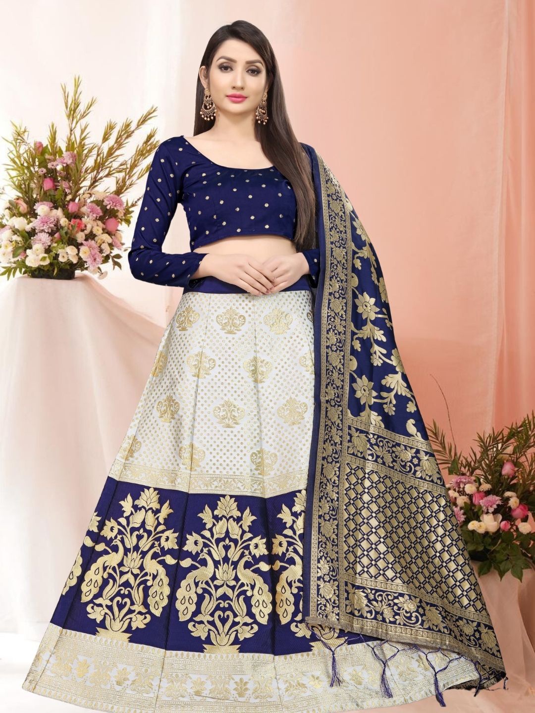

KAZIA Self Design Semi-Stitched Lehenga & Unstitched Blouse With Dupatta, White