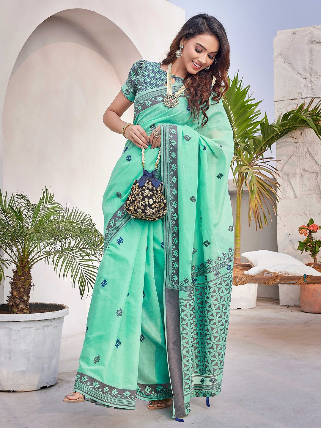 

Rhey Woven Design Pure Cotton Saree, Sea green