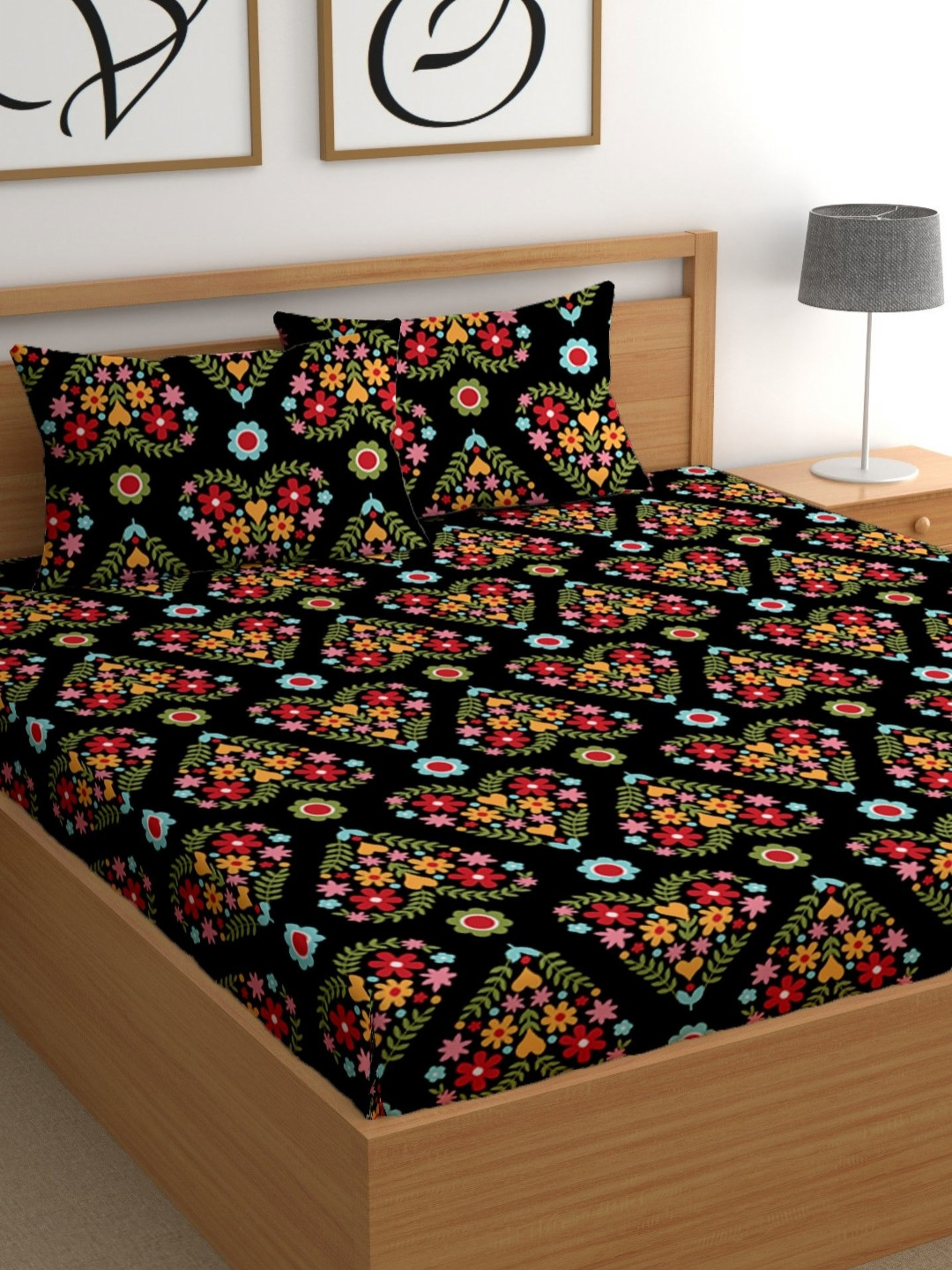 

CG HOMES Black & Red Floral Microfiber 210 TC Double Queen Bedsheet Set-2.2 m X 2.2 m