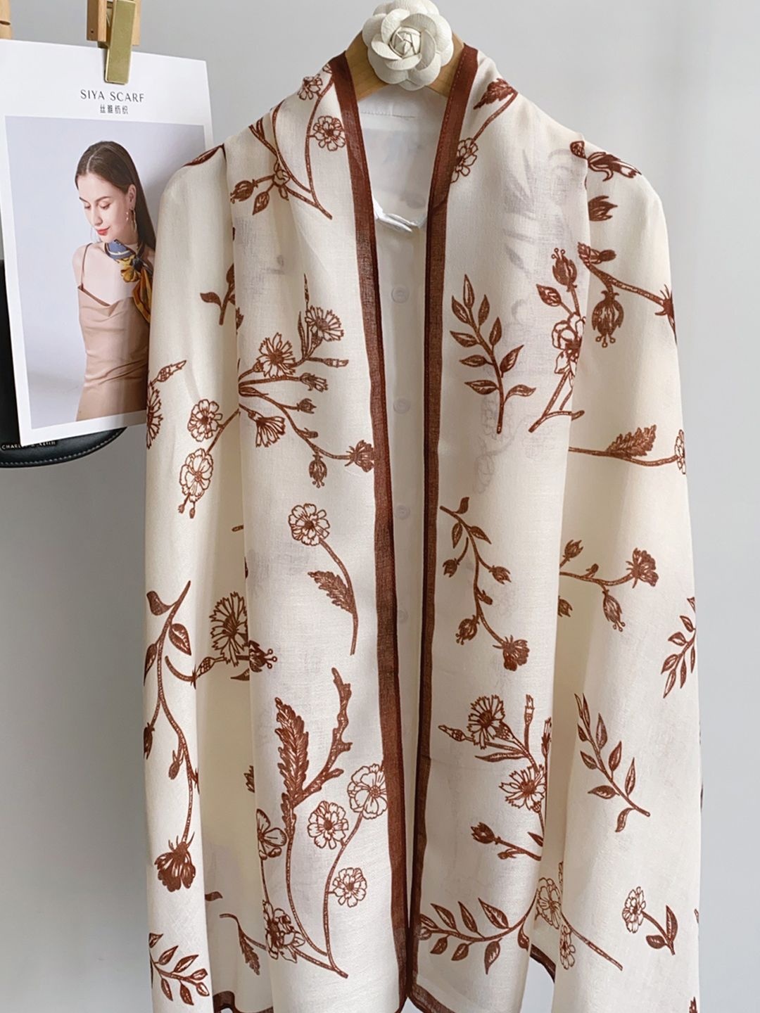 

CrossKulture Women Printed Scarf, Cream