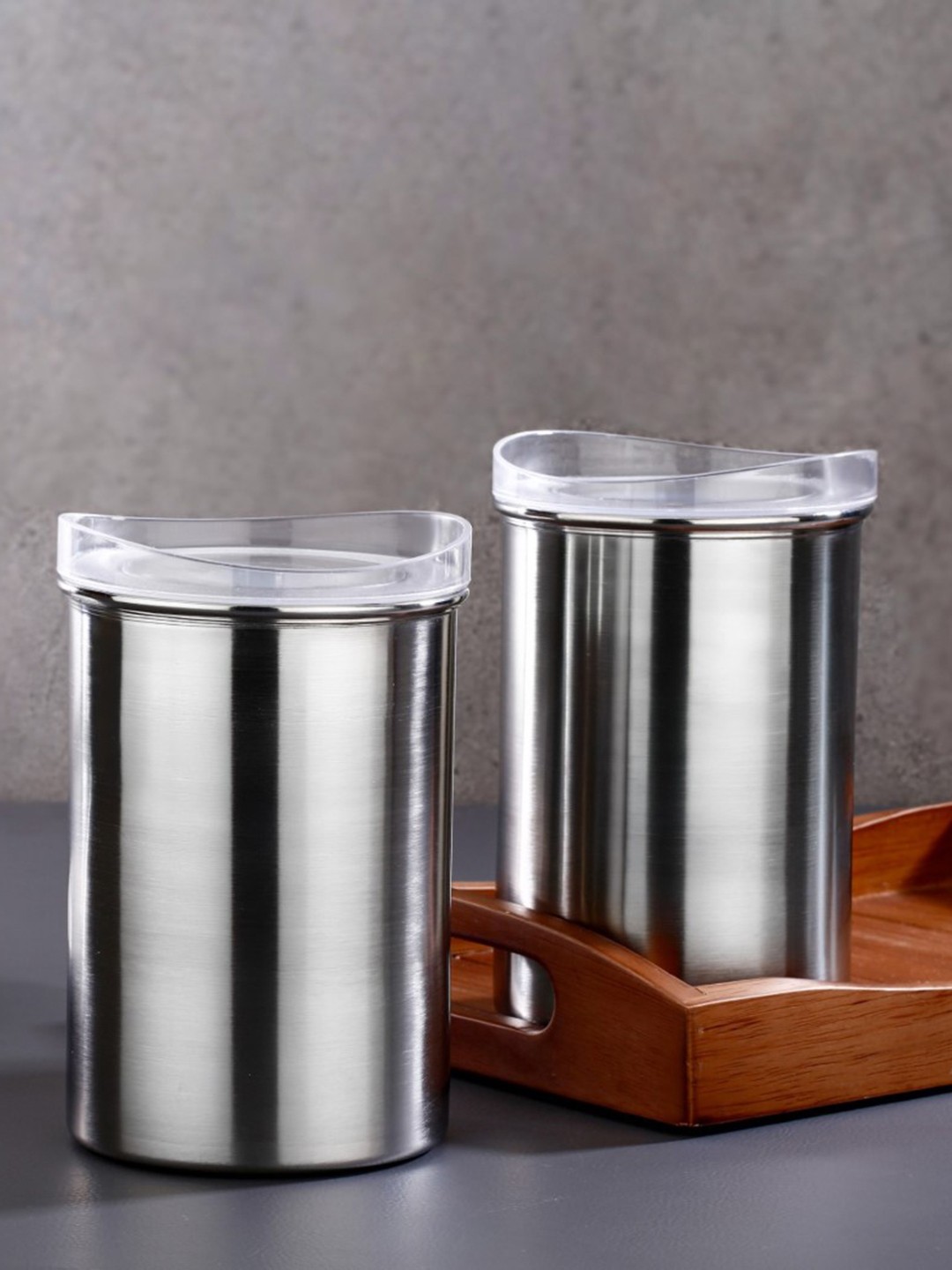 

Metrolife Silver-Toned 2 Pcs Stainless Steel Easy to Clean Fridge Container 1L each