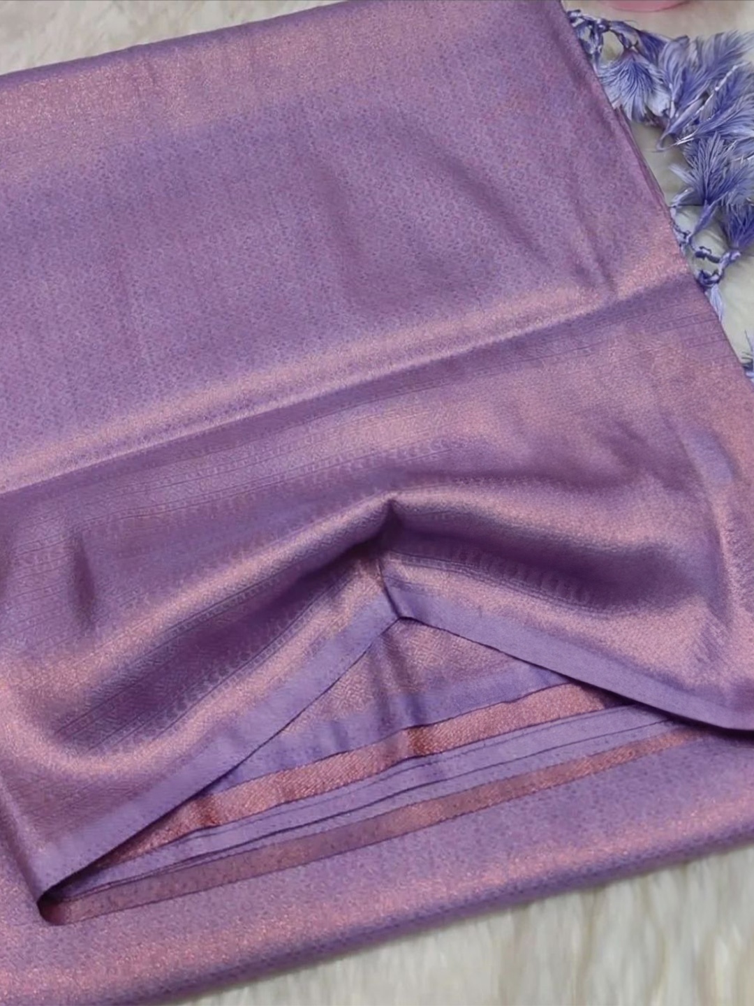 

DIVASTRI Ethnic Motifs Woven Design Zari Kanjeevaram Saree, Lavender