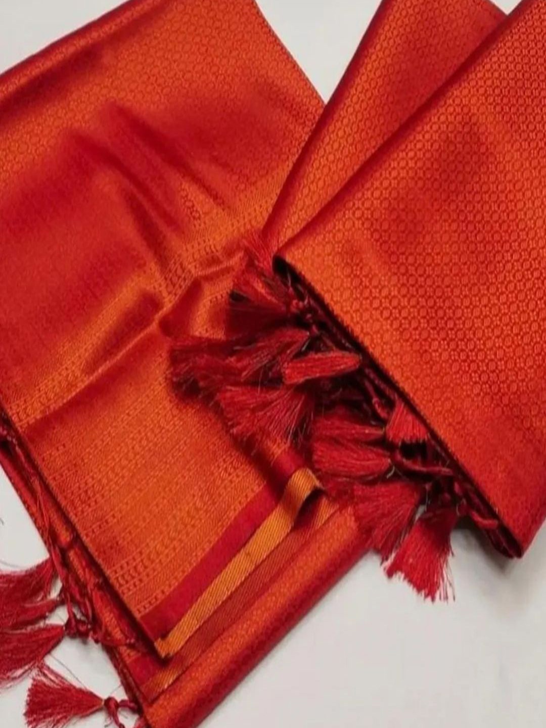 

DIVASTRI Ethnic Motifs Zari Designer Kanjeevaram Saree, Red