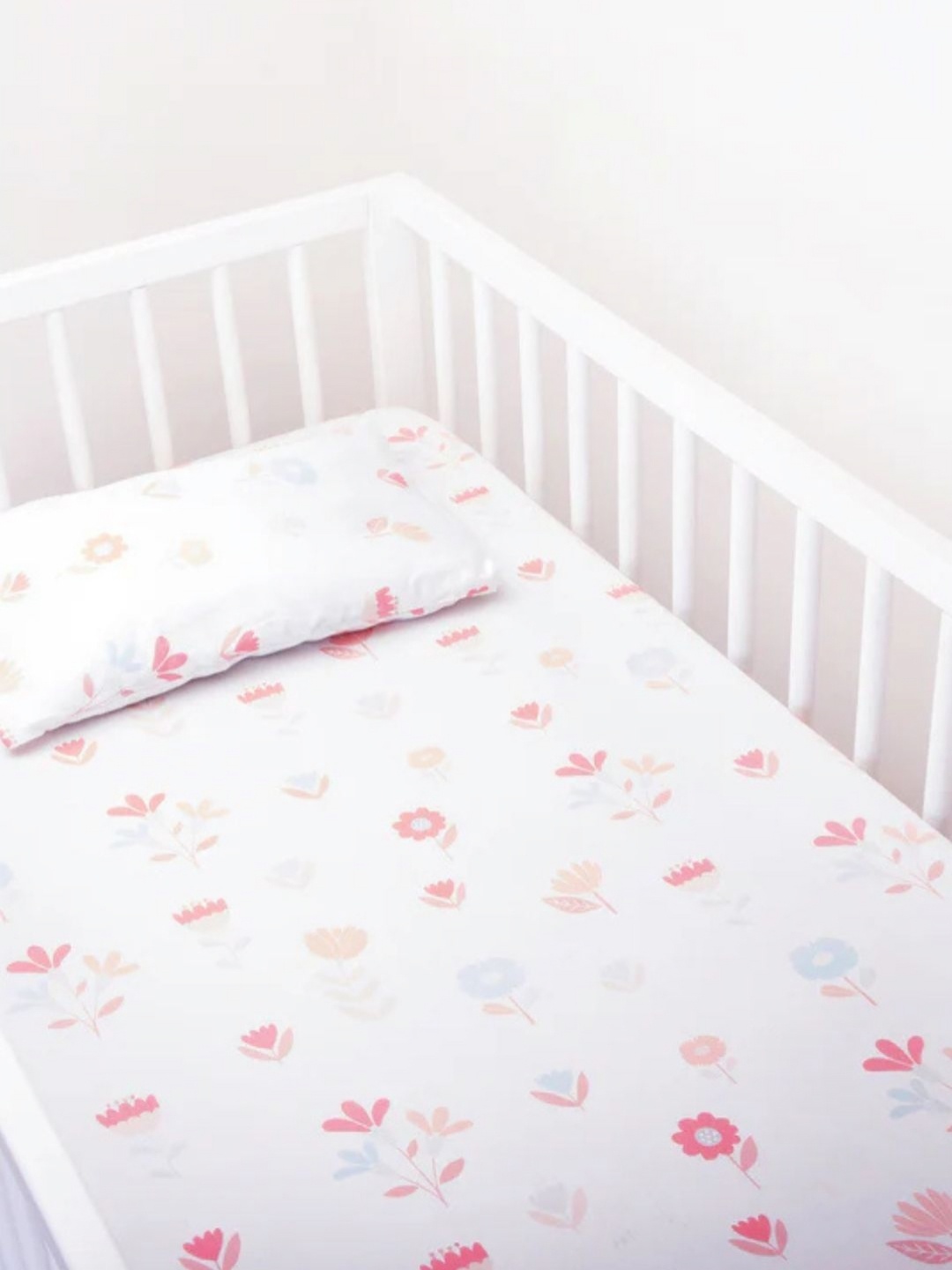 

WAXWINGO White & Pink Blossom Fitted Cotton144TC Single Bedsheet&1 PillowCover-3.55mx1.77m