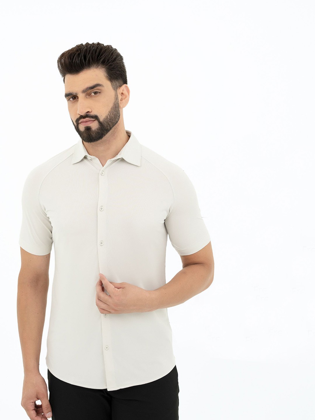 

Harfun Men Spread Collar Solid Casual Shirt, Pink