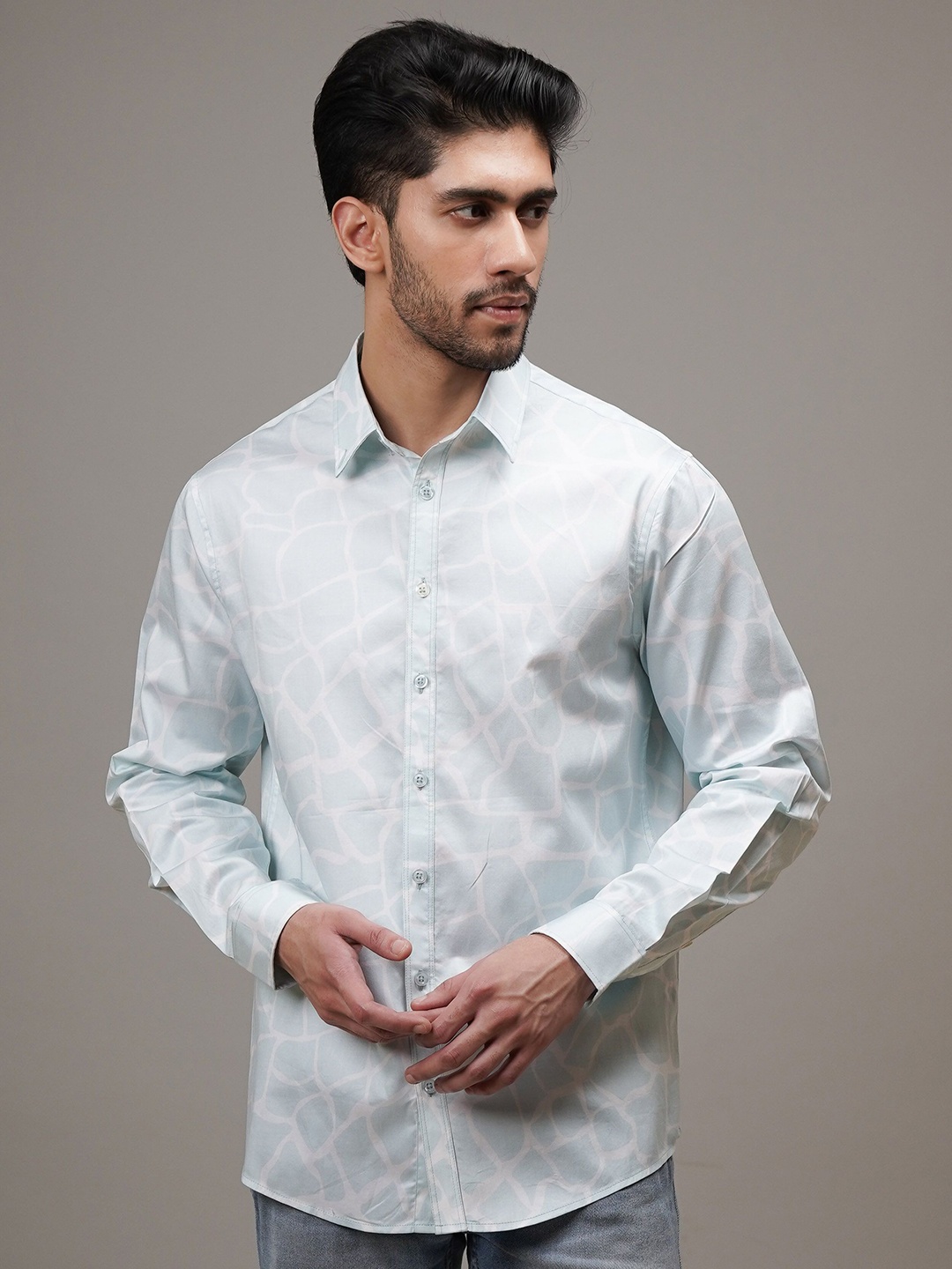 

CLUBHAVANA Men Comfort Spread Collar Abstract Printed Cotton Casual Shirt, Turquoise blue