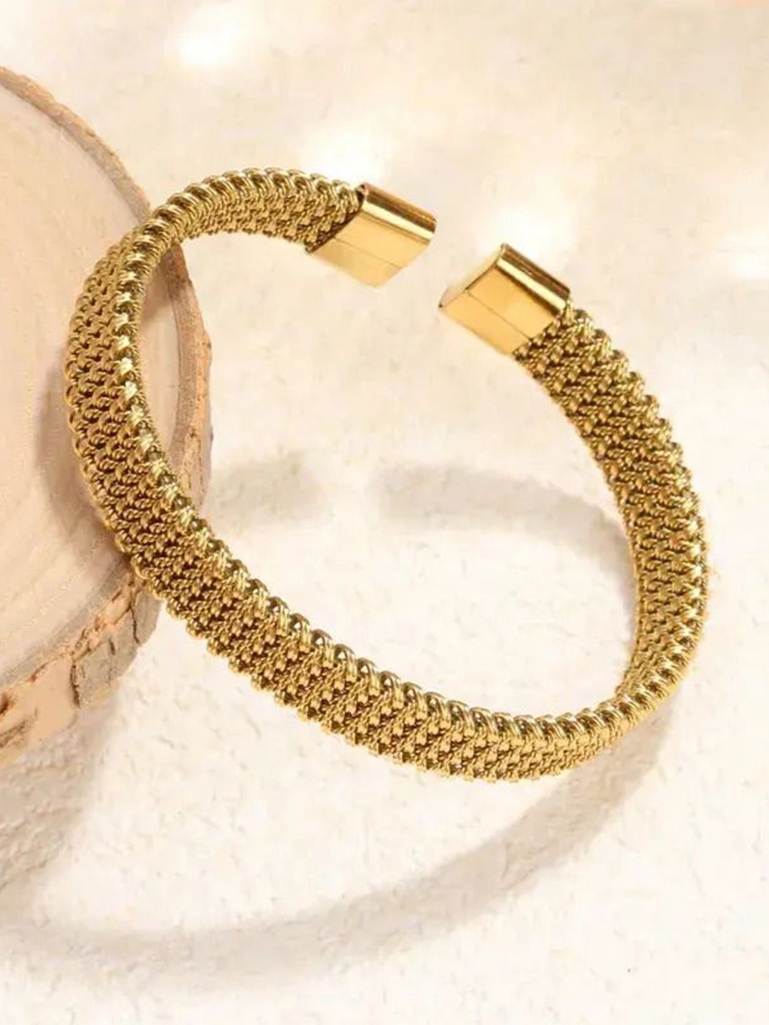 

MEENAZ Unisex Gold-Plated Stainless Steel Anti Tarnish Kada Bracelet