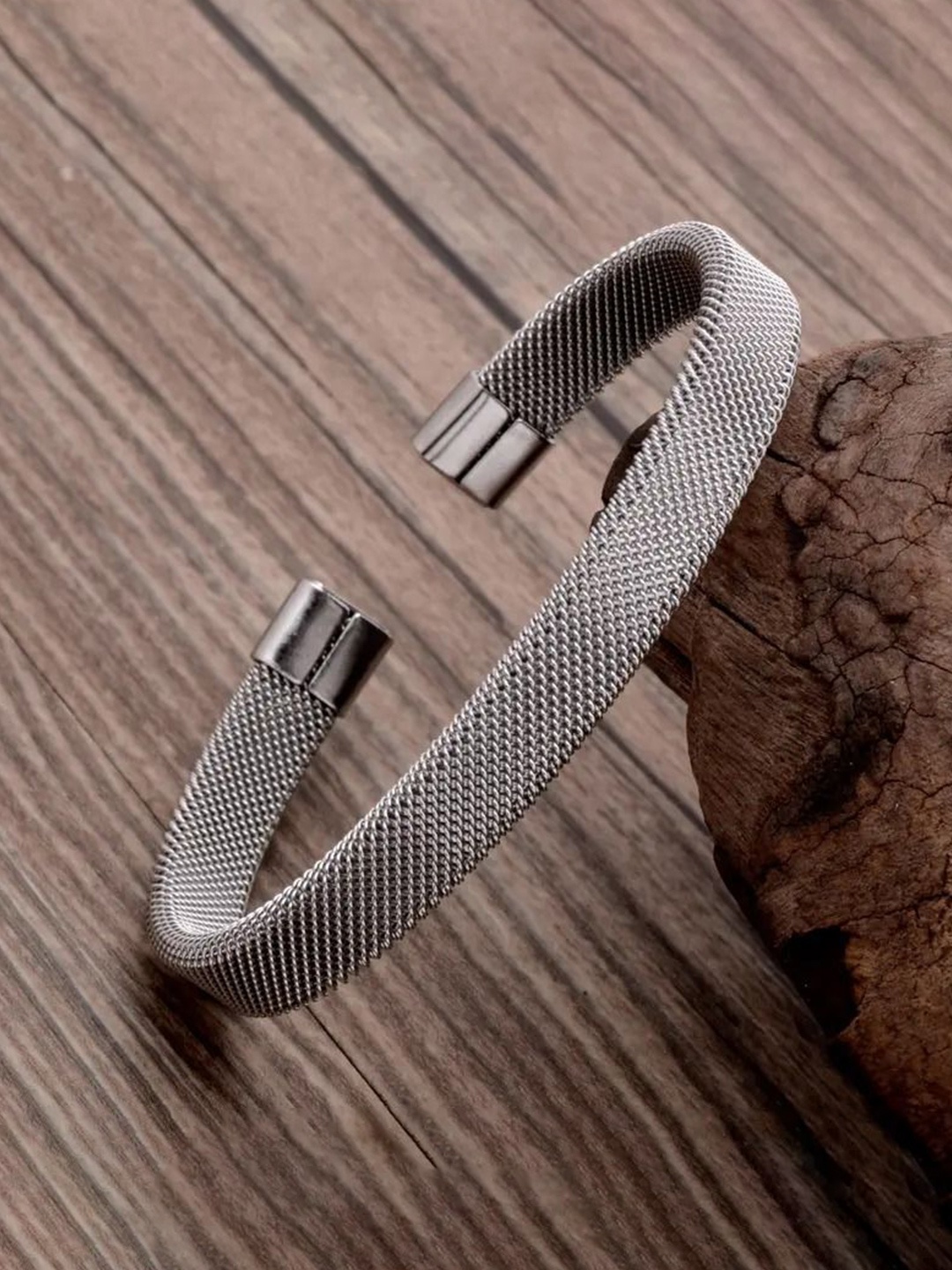 

The Roadster Lifestyle Co. Men Silver-Plated Stainless Steel Wraparound Bracelet