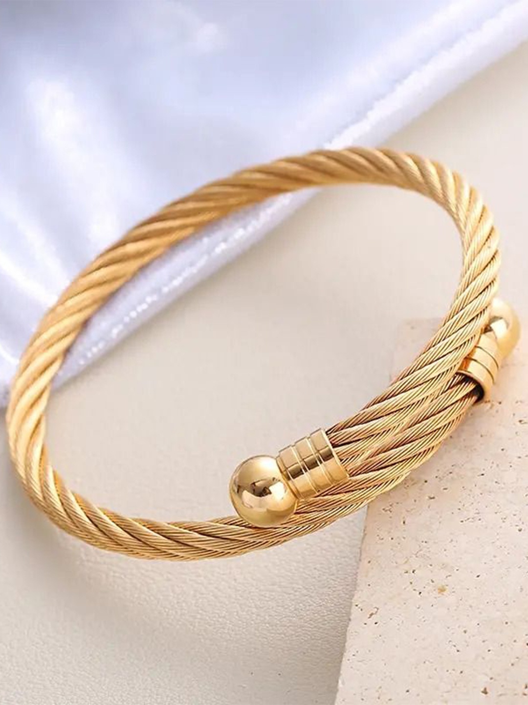 

The Roadster Lifestyle Co. Men Gold-Plated Stainless Steel Oxidised Cuff Bracelect