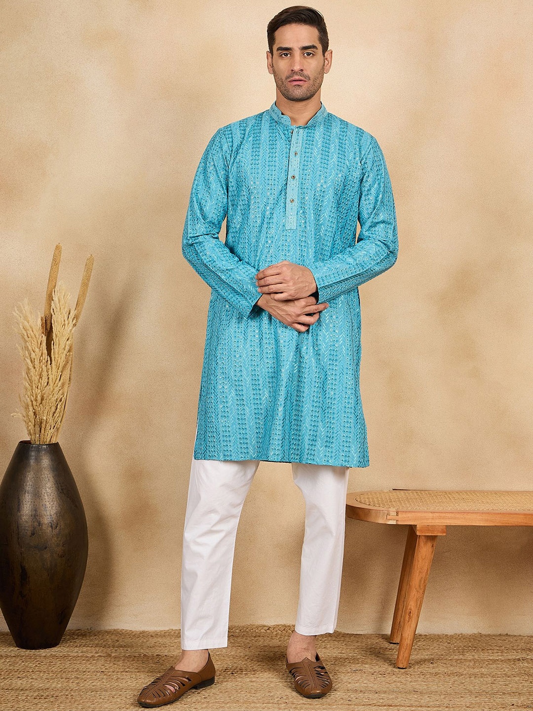 

HERE&NOW Floral Embroidered Sequinned Mandarin Collar Straight Kurta, Blue