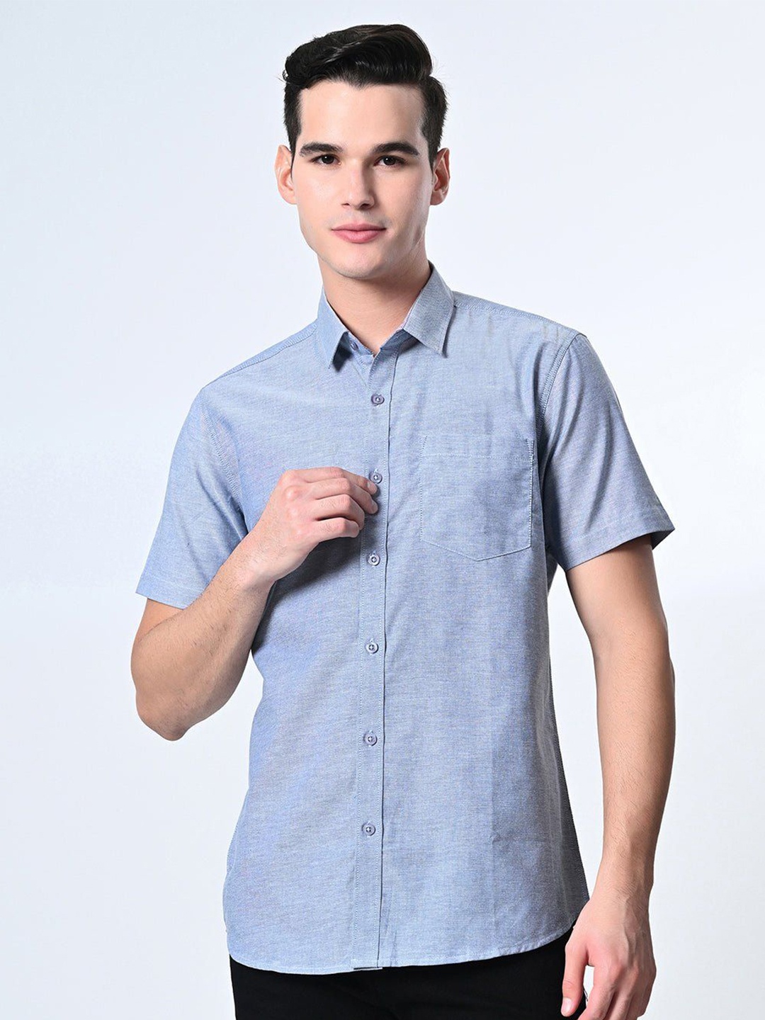 

elioop Men Standard Spread Collar Solid Cotton Casual Shirt, Blue