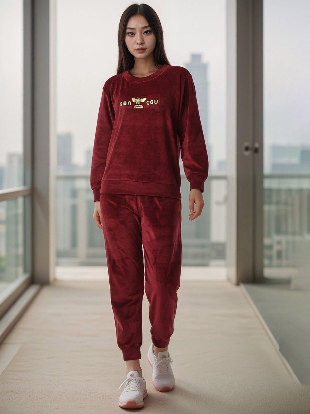 

NEYSA Printed Round Neck Sweater With Joggers, Maroon