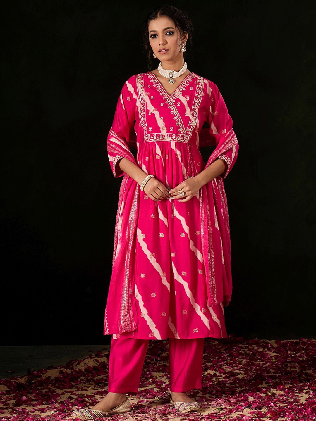 

Anouk Pink Leheriya Printed Thread Work Pleated Straight Kurta With Trousers & Dupatta