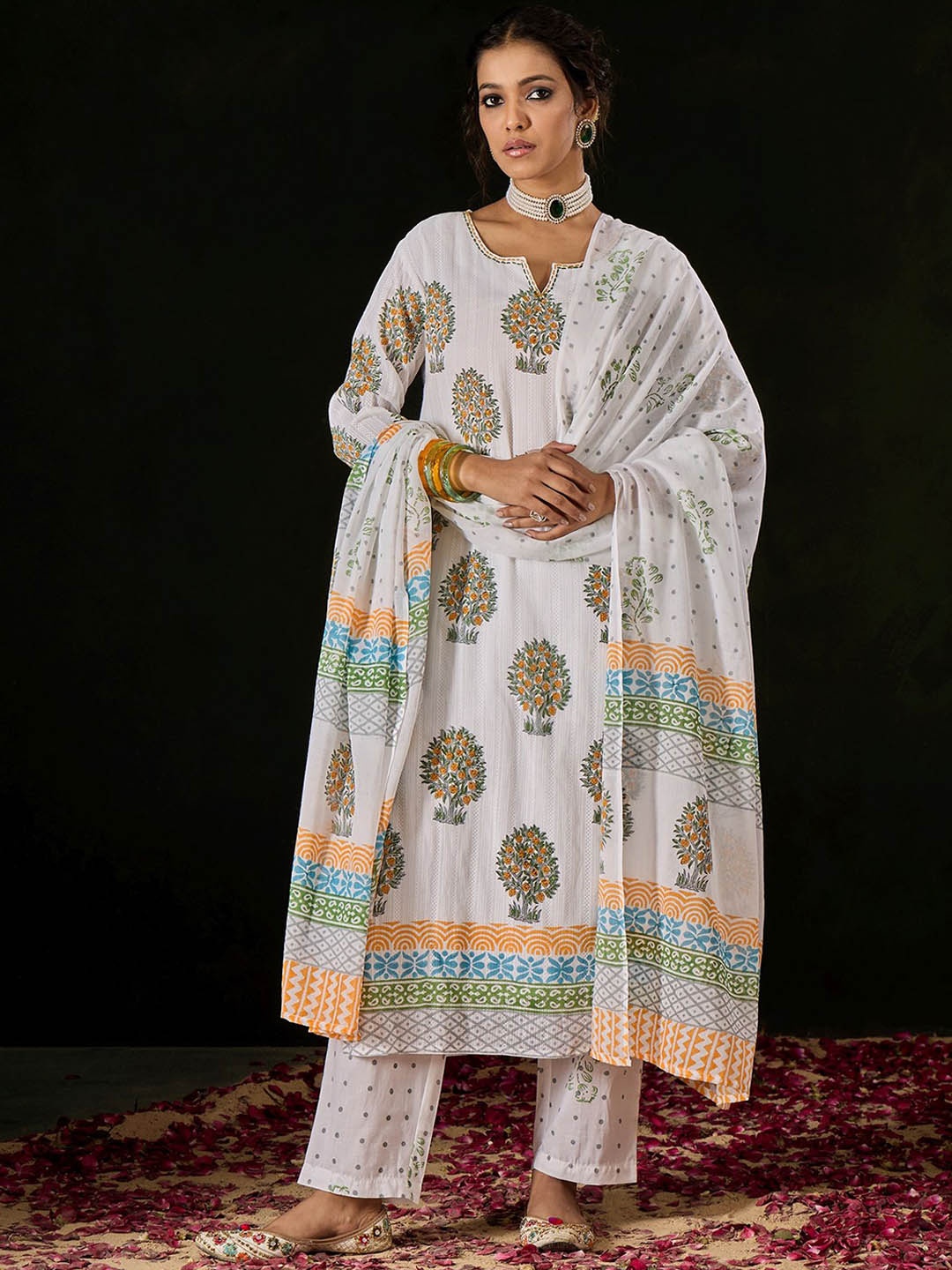 

Anouk White Floral Embroidered Pure Cotton Straight Kurta With Trousers & Dupatta