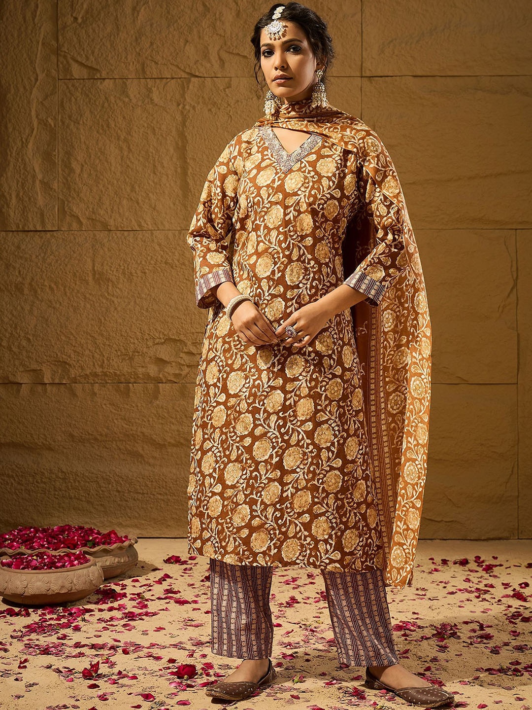 

Anouk Brown Floral Printed V-Neck Thread Work Pure Cotton Kurta With Trousers & Dupatta