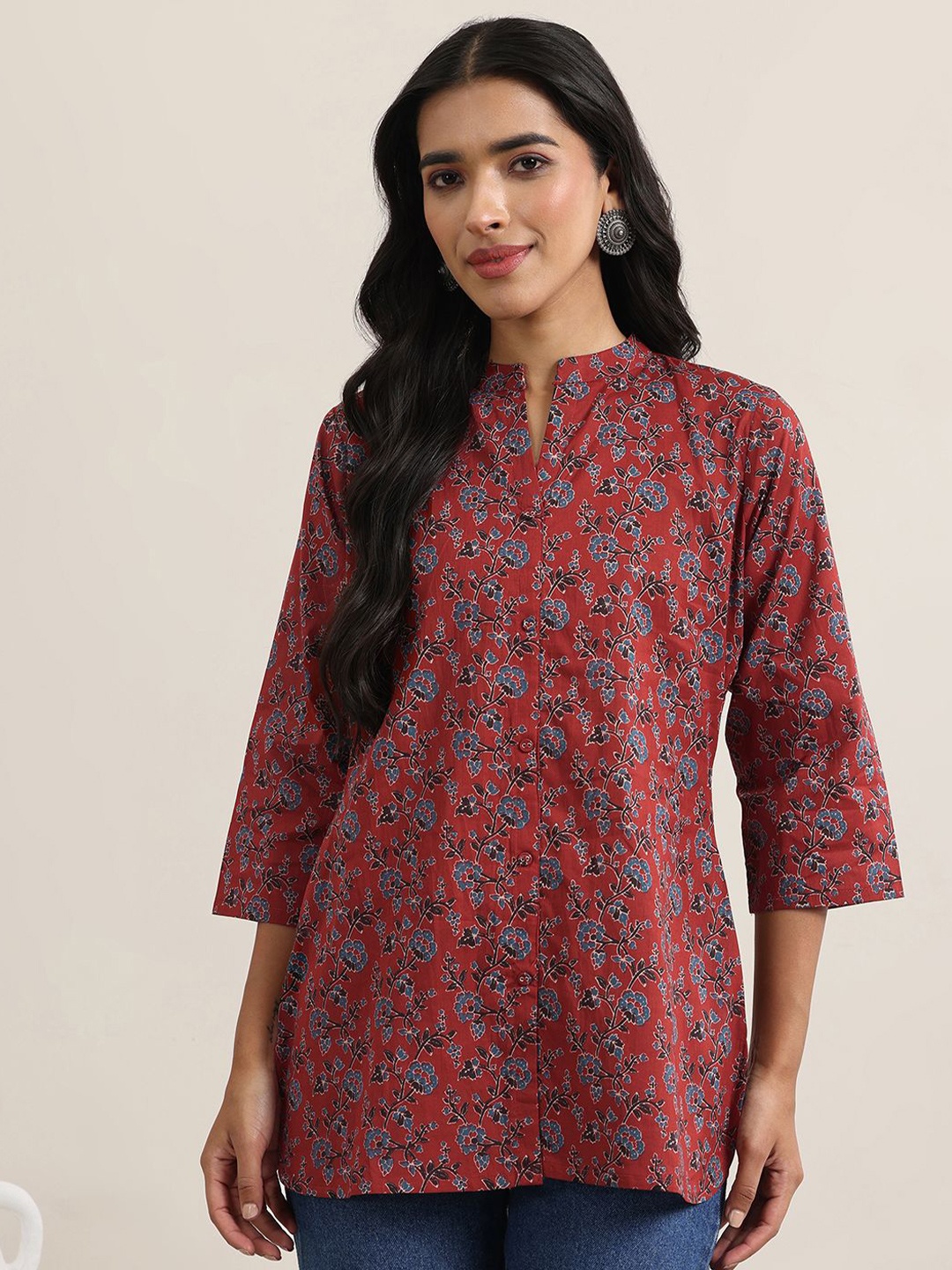 

Libas Women Floral Printed Pure Cotton Kurti, Maroon