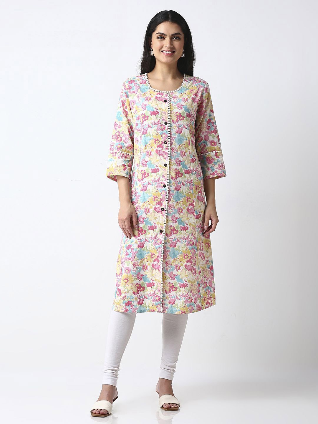 

GULABBO Women Floral Printed Pure Cotton Kurta, Yellow