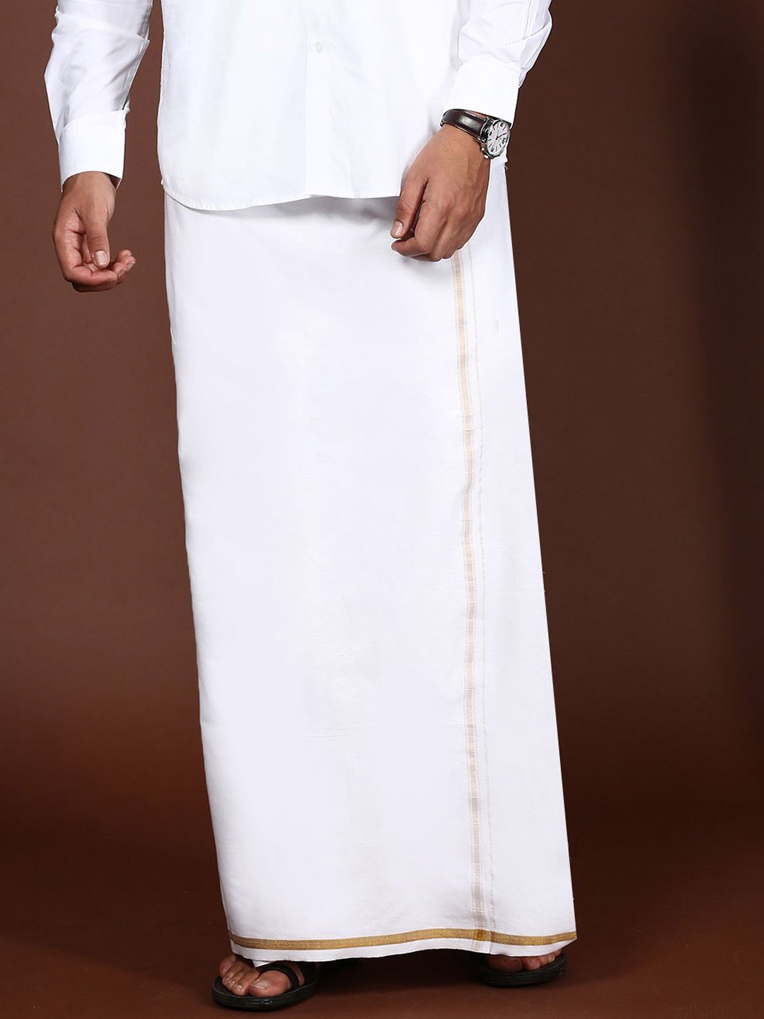 

Devala Weavers Society Men Pure Cotton Single Layer White Dhoti with Coloured Border
