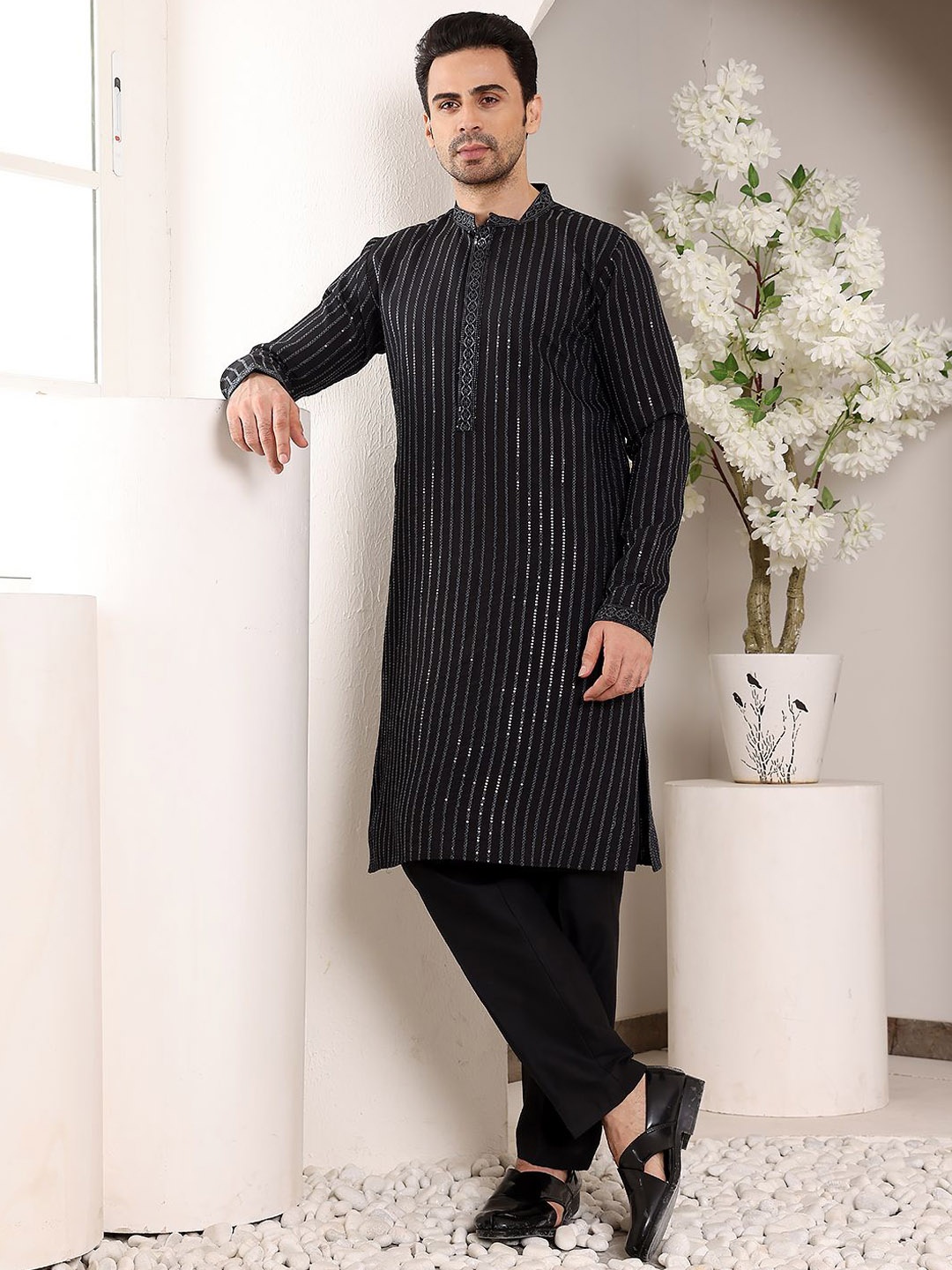 

MULTI SHADES Striped Embroidered Sequinned Straight Kurta, Black