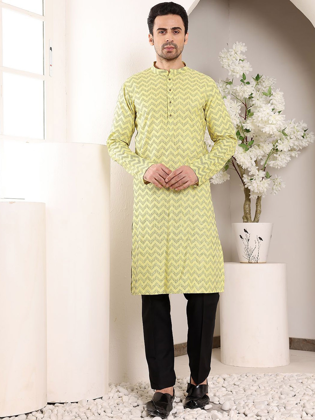 

MULTI SHADES Chevron Woven Design Mandarin Collar Long Sleeves Pure Cotton Kurta, Yellow