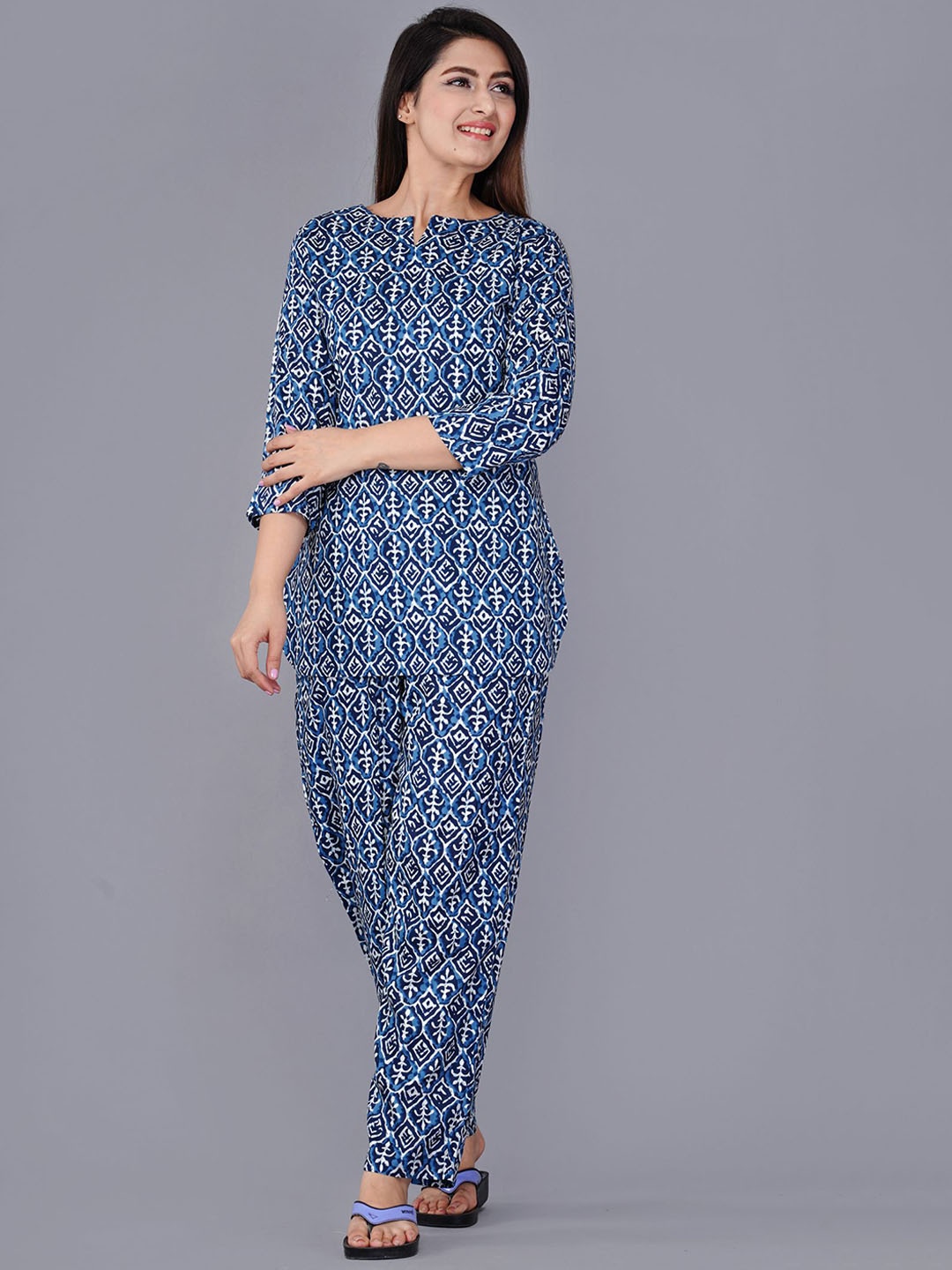 

Trendme Women Printed Pure Cotton Night suit, Blue