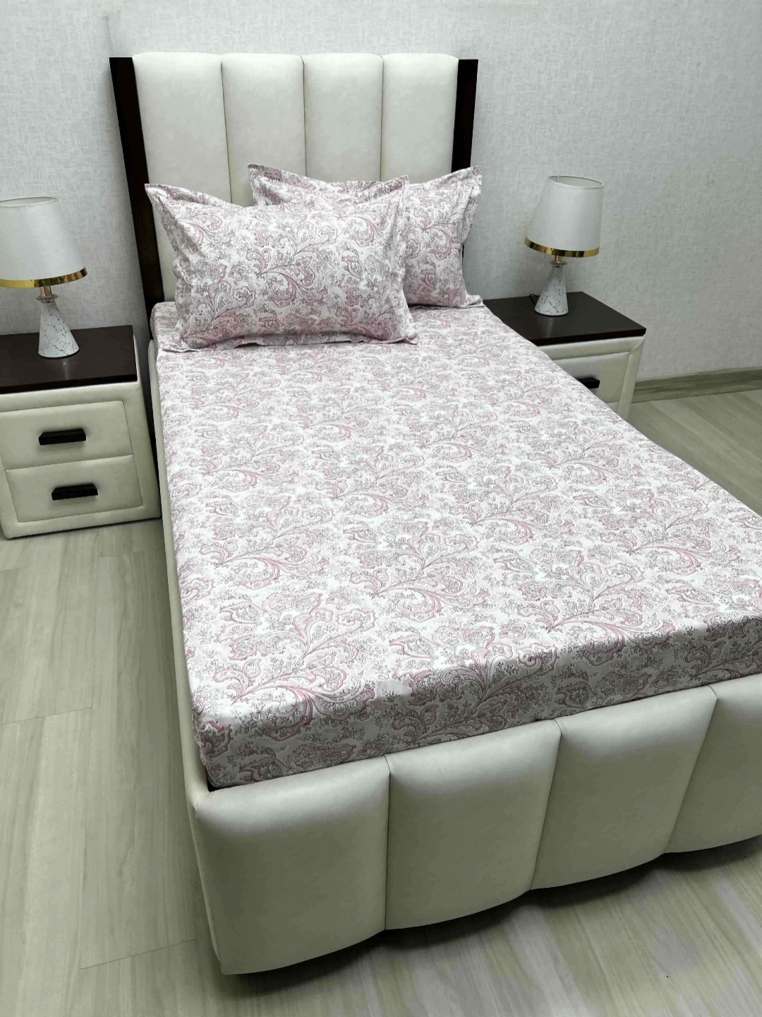 

Pure Decor Cotton Single Size Bedsheet With 2 Pillow Covers 1.73m X 2.36m, Pink