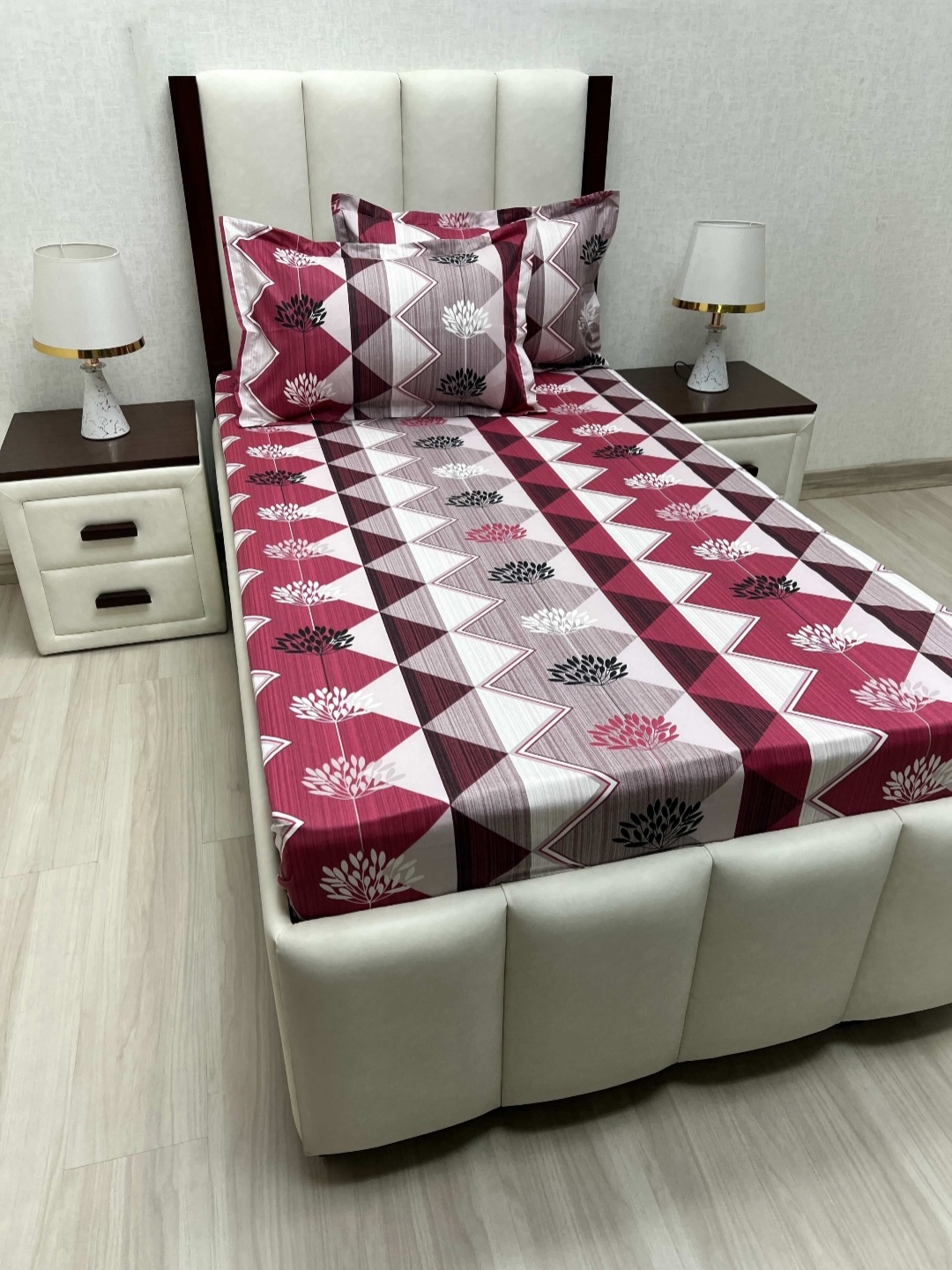 

Pure Decor Cotton Single Bed Size Bedsheet With 2 Pillow Covers 1.73m X 2.36m, Purple
