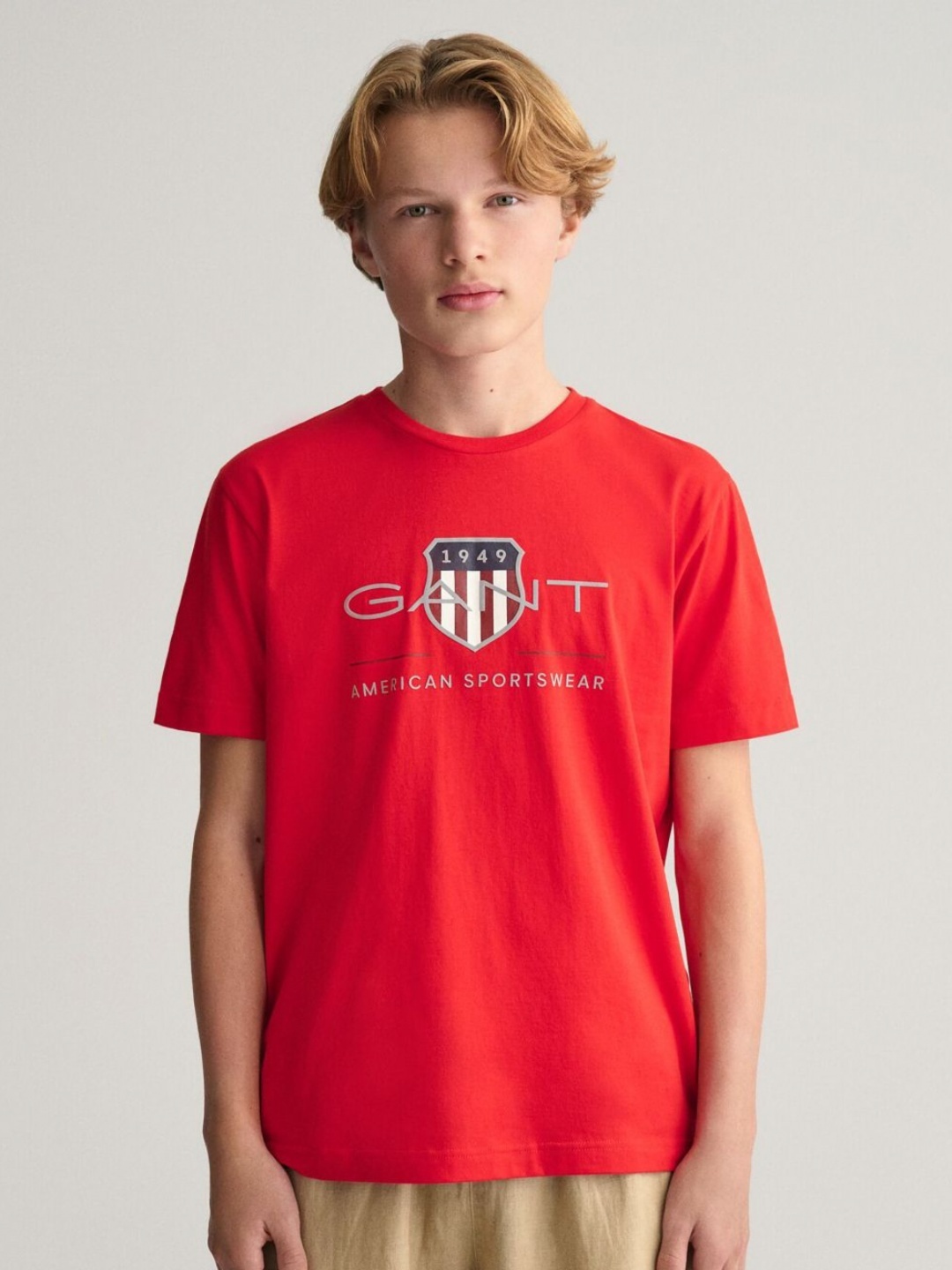 

GANT Boys Brand Logo Archieve Shield Printed Round Neck Cotton T-shirt, Red