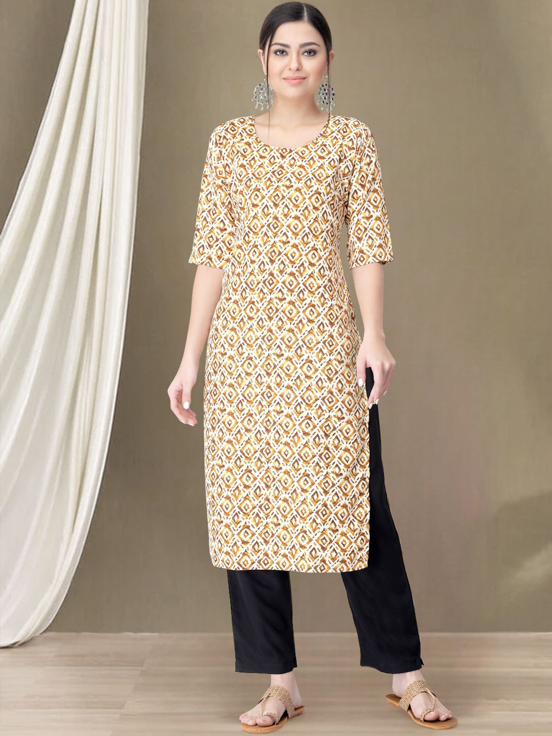 

7Threads Geometric Printed Round Neck Straight Kurta With Trousers, Beige