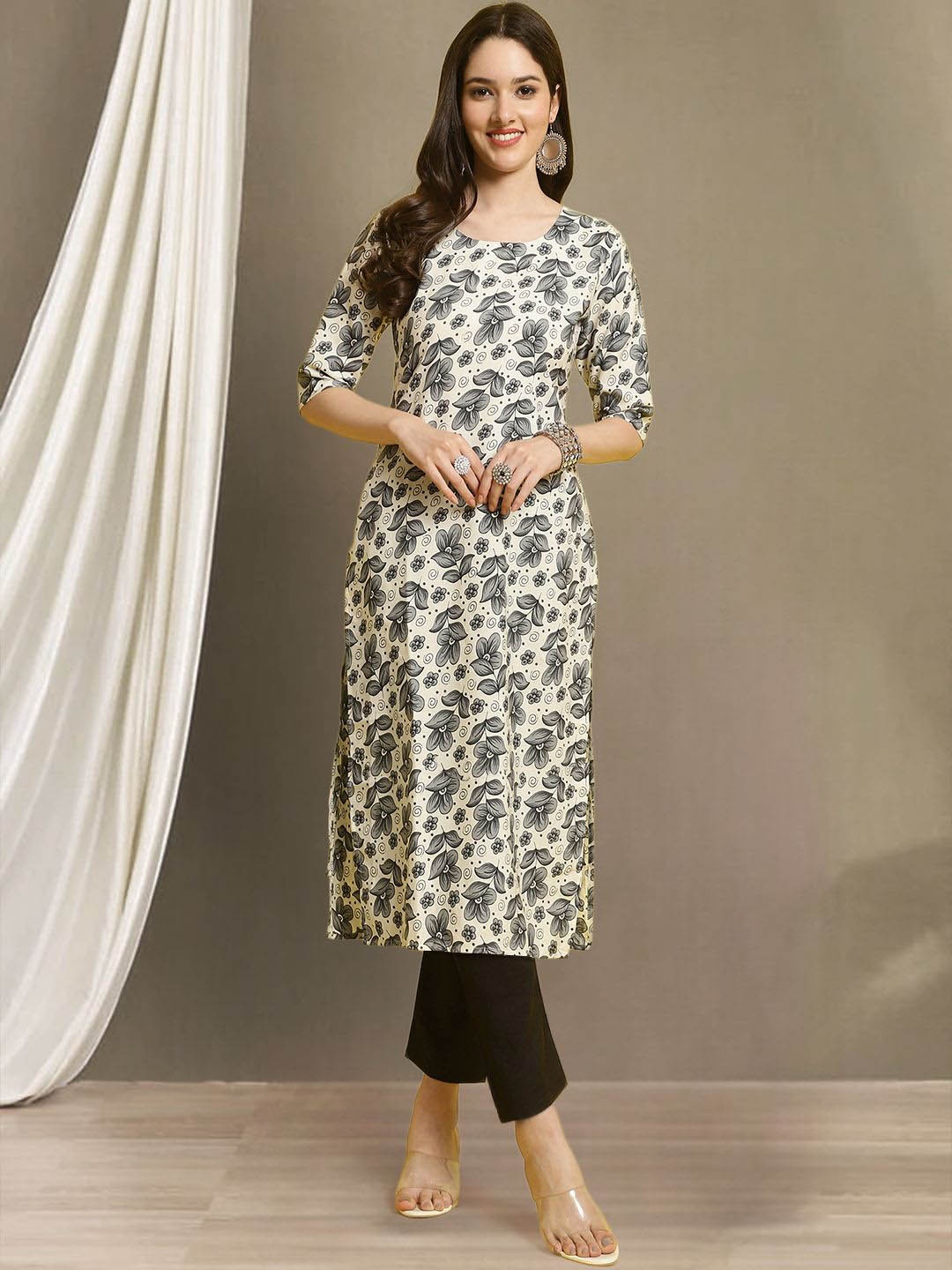 

7Threads Floral Printed Round Neck Straight Kurta with Trousers, Grey