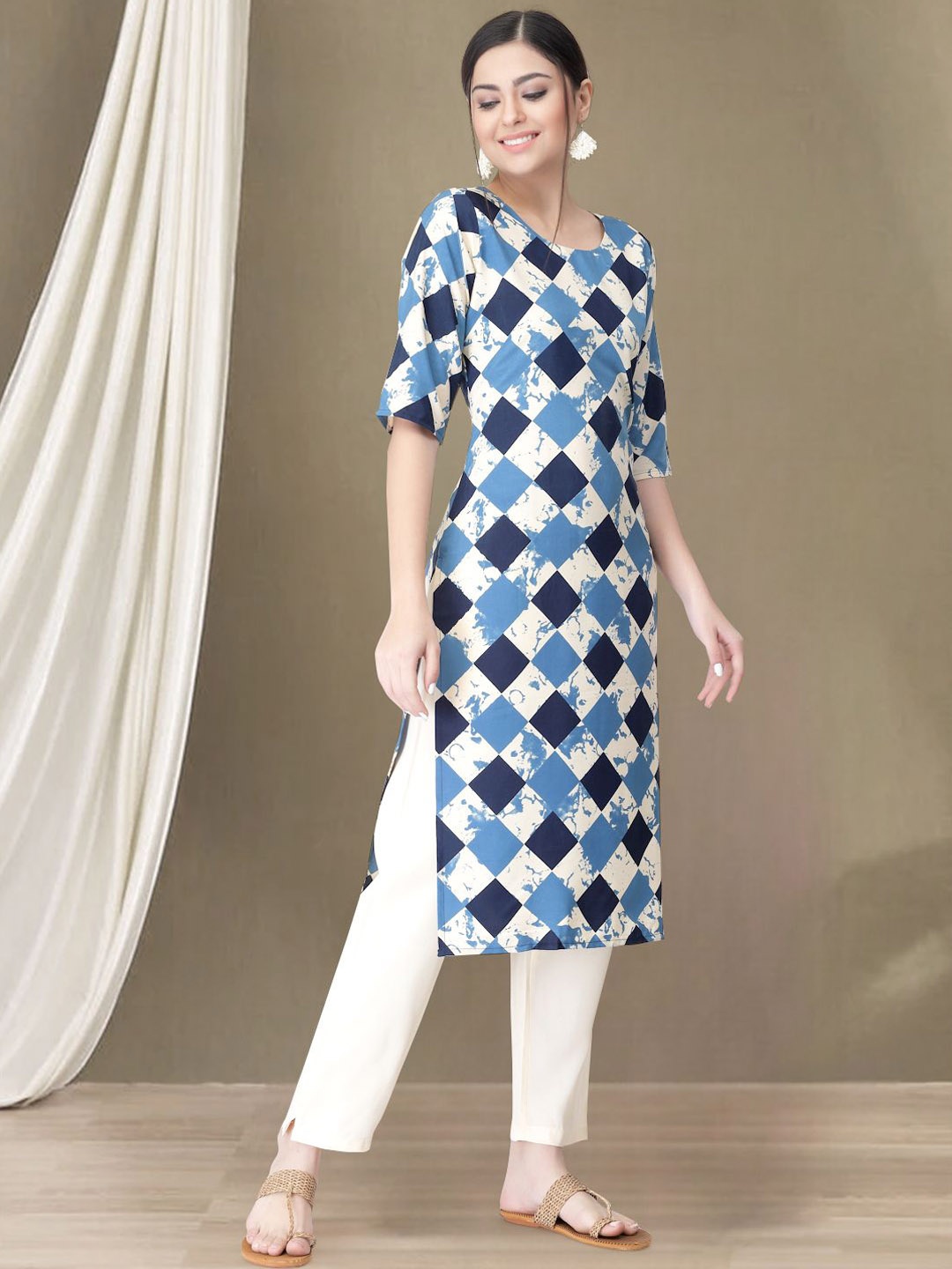 

7Threads Geometric Printed Round Neck Straight Kurta with Trousers, Blue