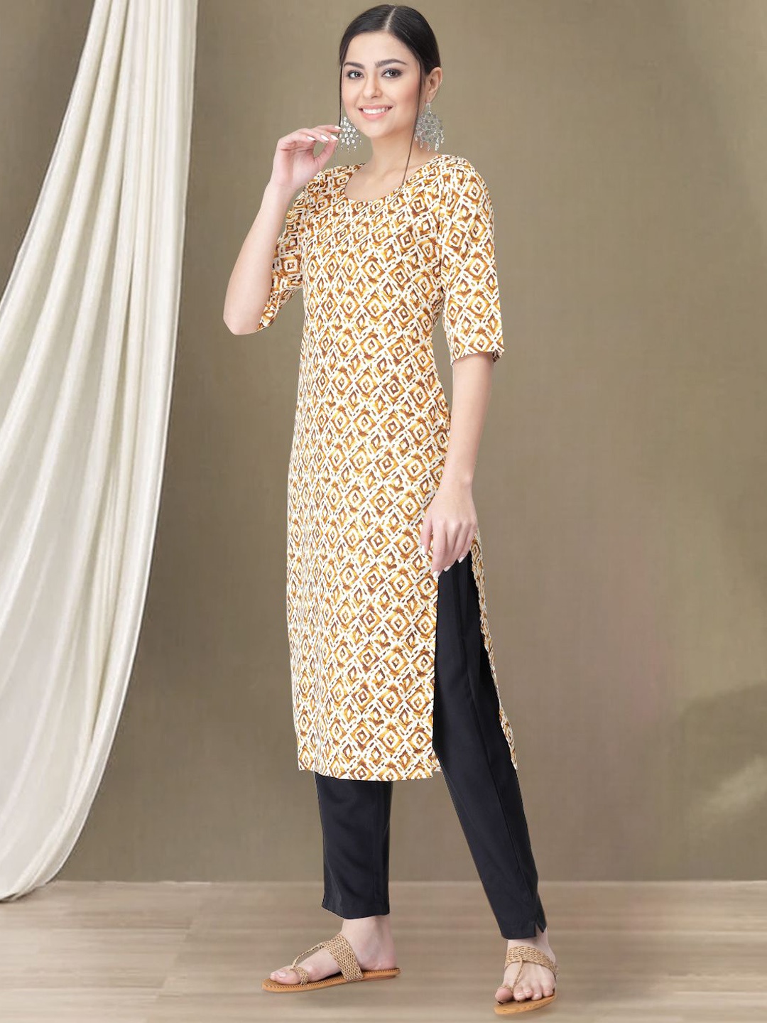 

7Threads Geometric Printed Round Neck Straight Kurta with Trousers, Beige