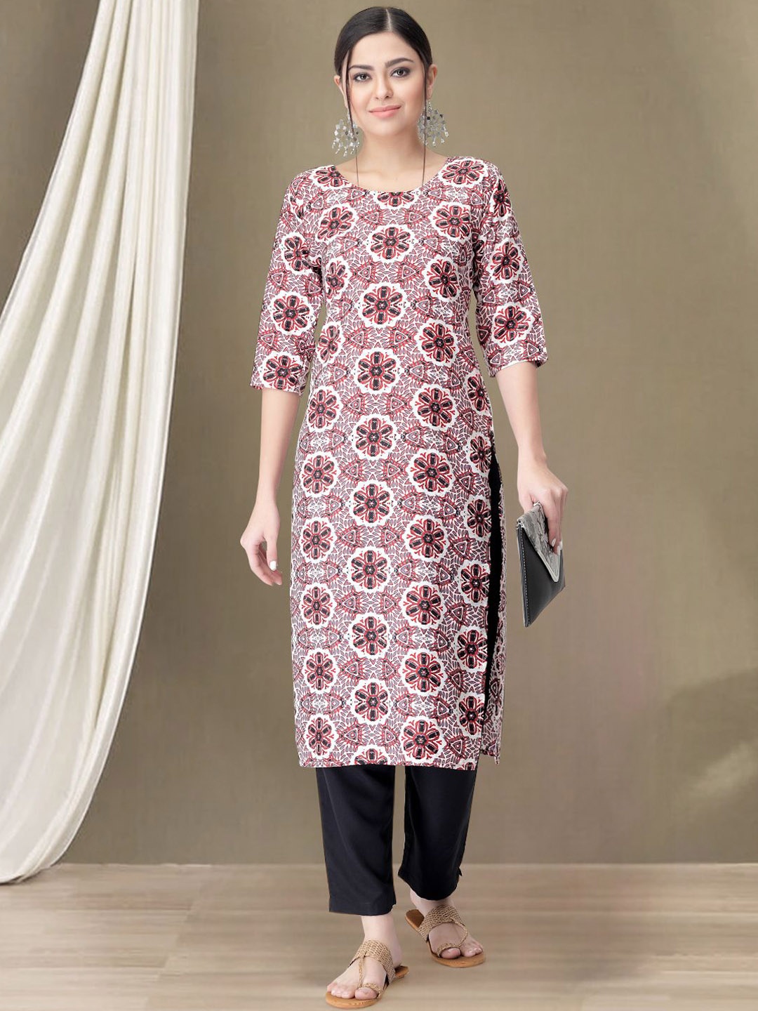 

7Threads Floral Printed Round Neck Straight Kurta with Trousers, Red