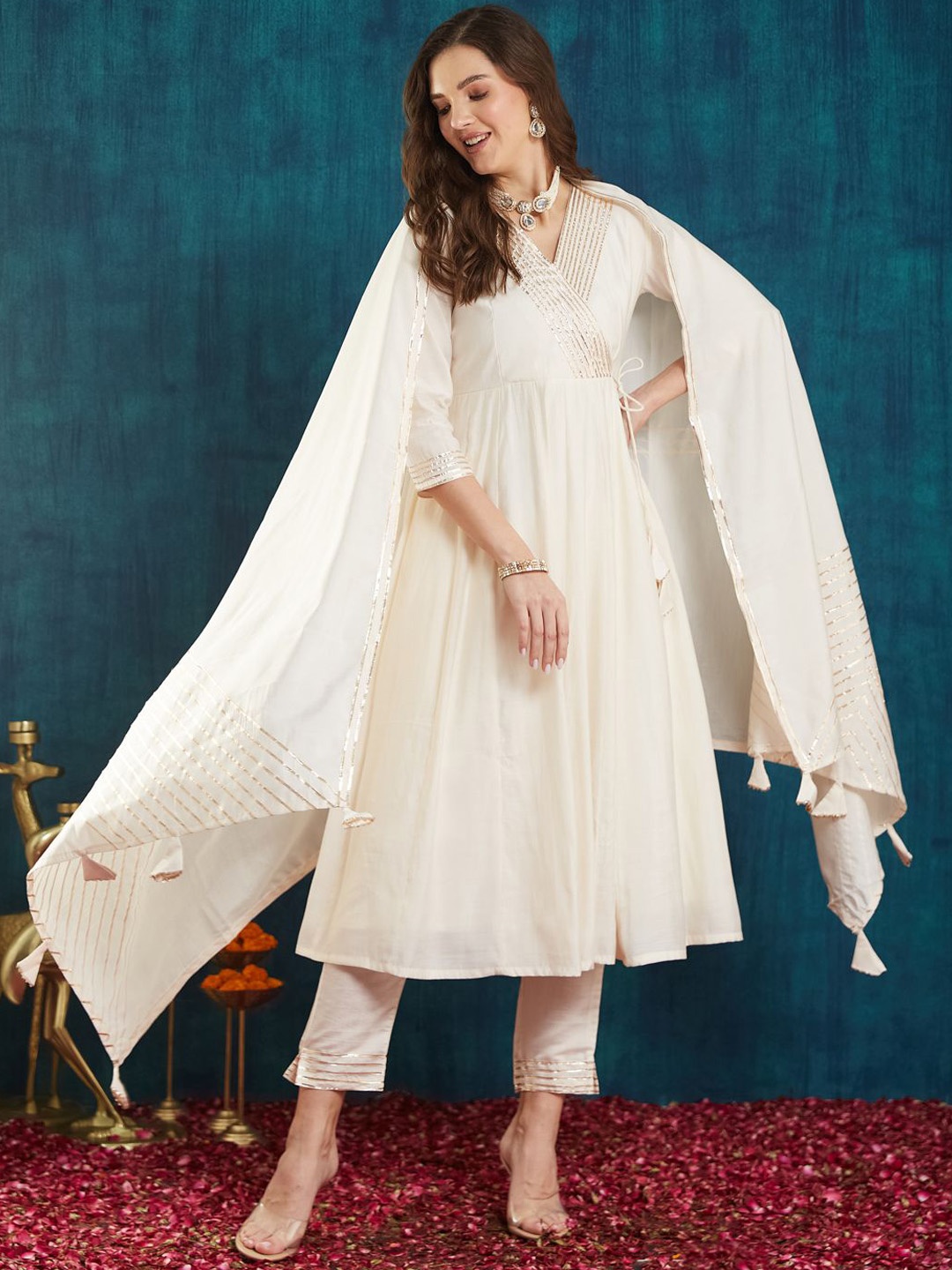 

RAJGRANTH Women Yoke Design Empire Gotta Patti Pure Silk Kurti with Trousers & With Dupatta, Off white