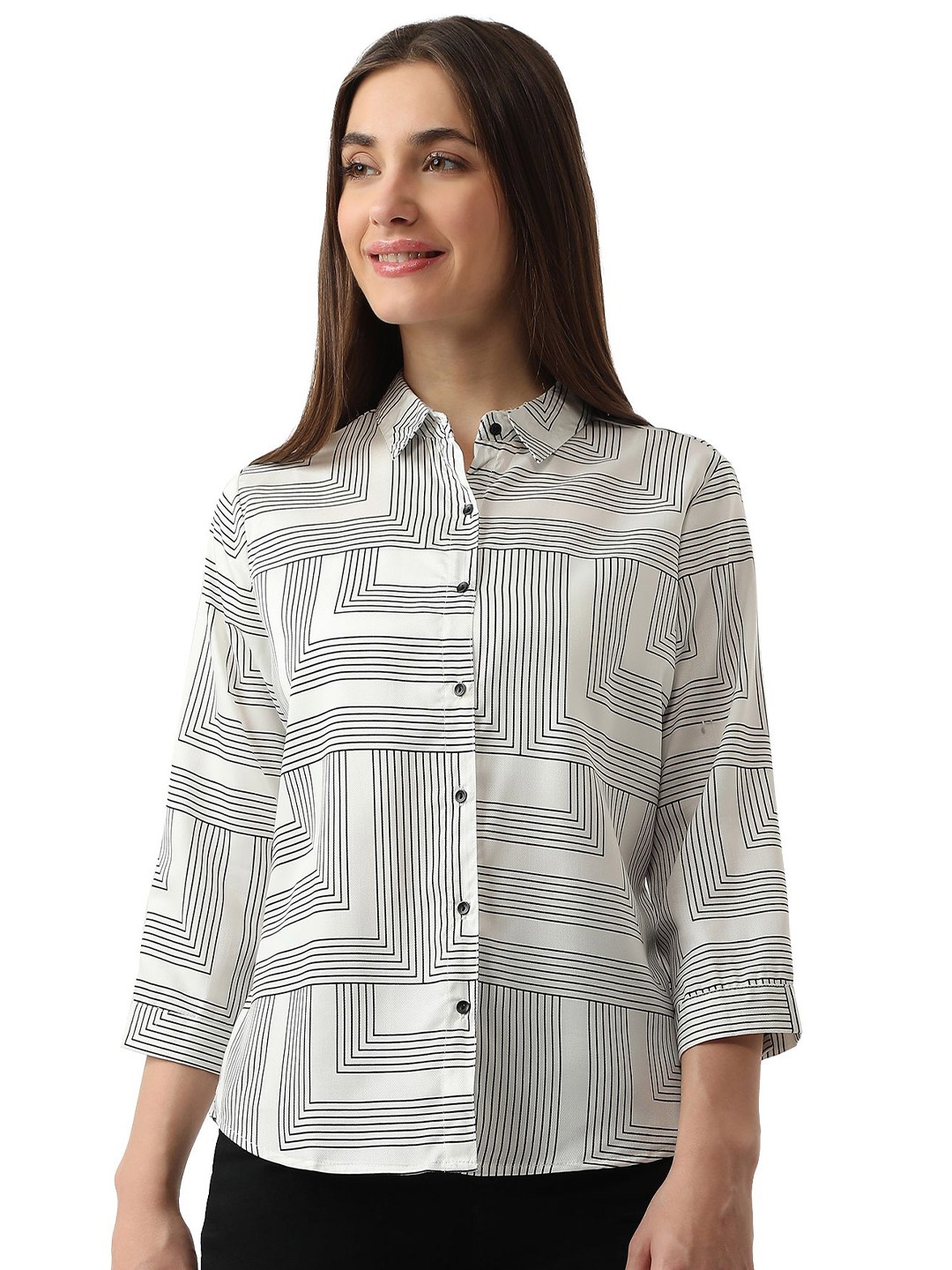 

Kraus Jeans Women Spread Collar Geometric Printed Casual Shirt, White