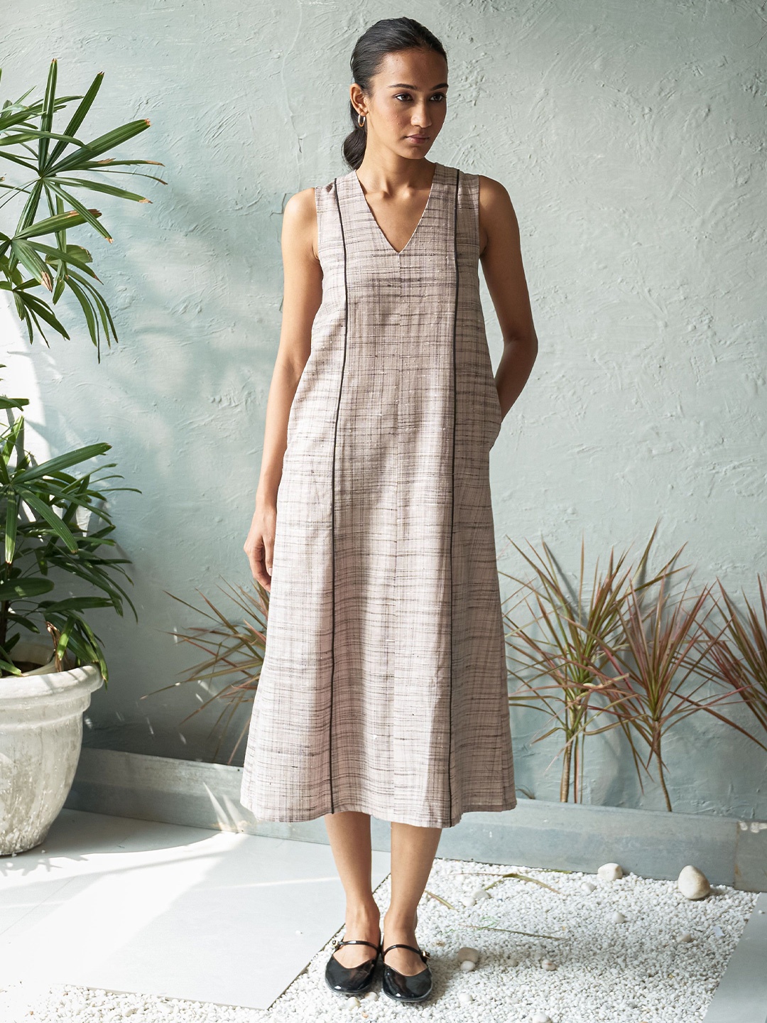 

Canoopi V-Neck Sleeveless Cotton A-Line Midi Dress, Beige
