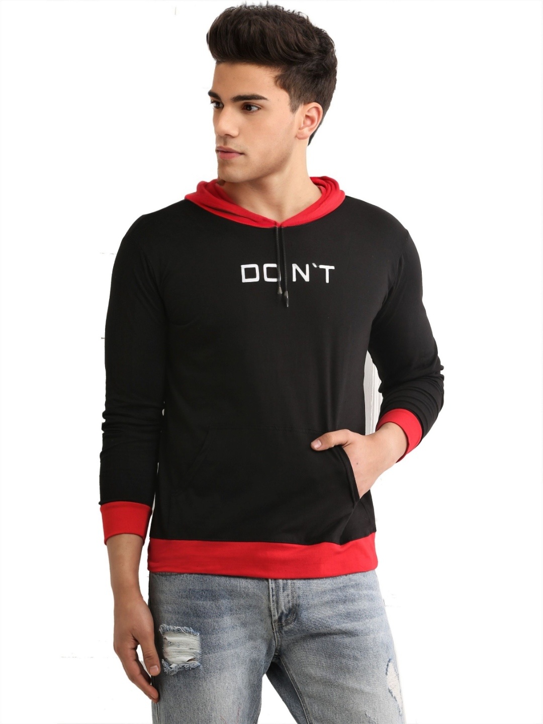 

Dagcros Boys Printed T-shirt, Black