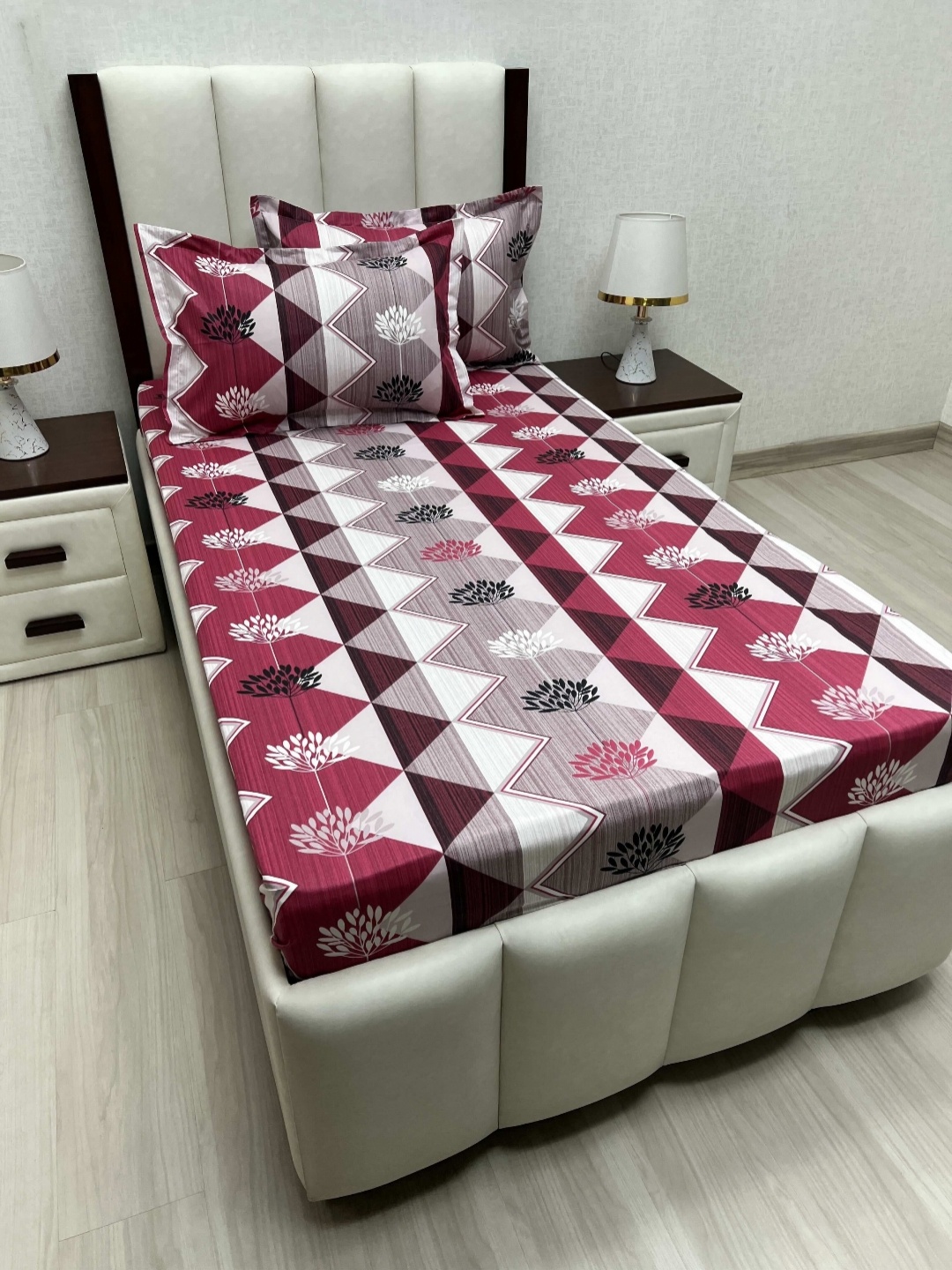 

Pure Decor Cotton Single Bed Size Bedsheet With 2 Pillow Covers 1.73m X 2.36m, Burgundy