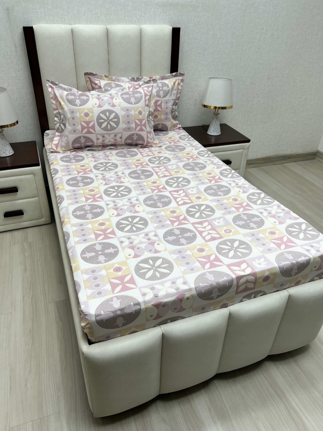 

Pure Decor Cotton Single Size Bedsheet With 2 Pillow Covers 1.73m X 2.36m, Pink