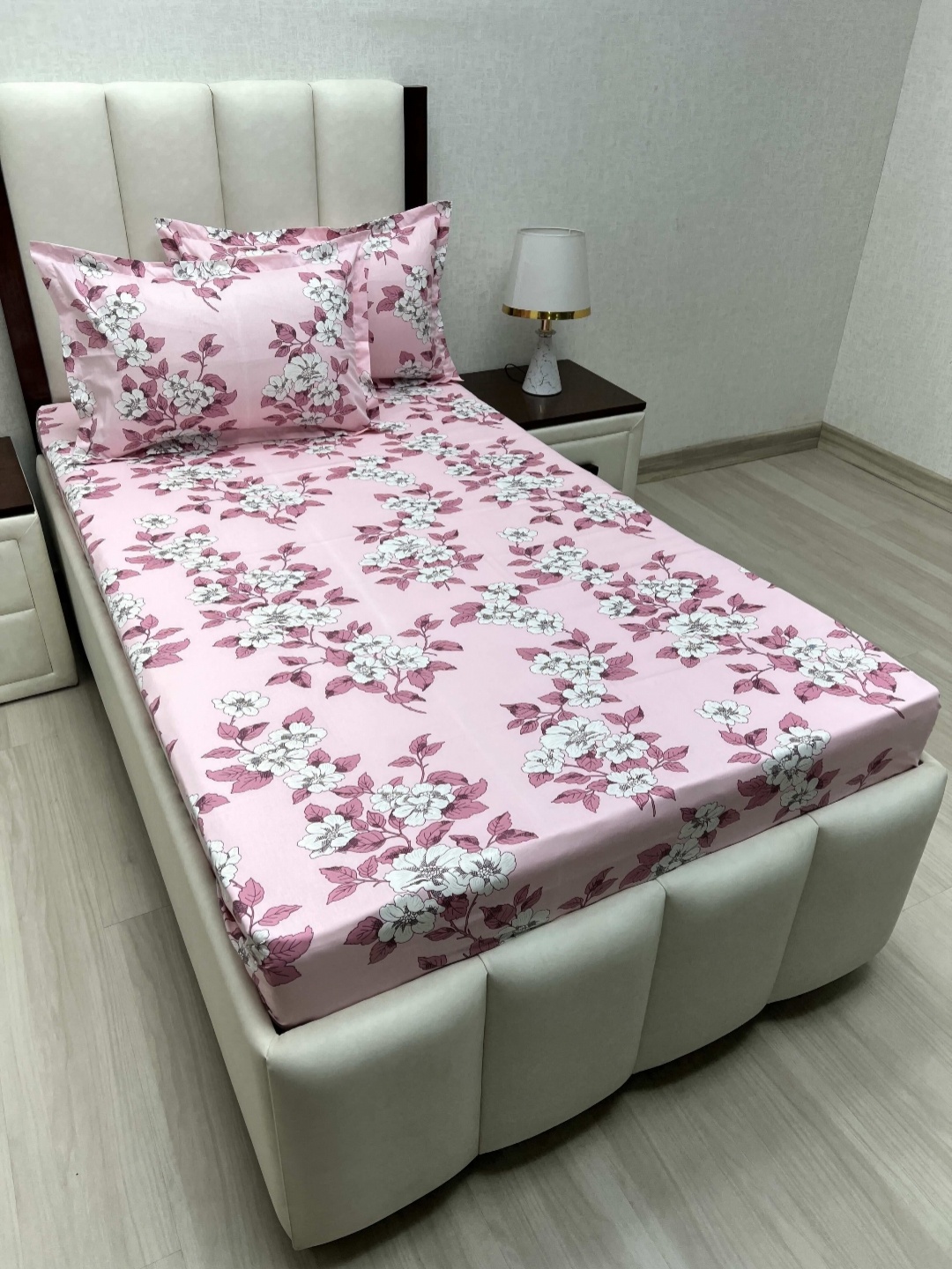 

Pure Decor Cotton Single Bed Size Bedsheet With 2 Pillow Covers 1.73m X 2.36m, Pink