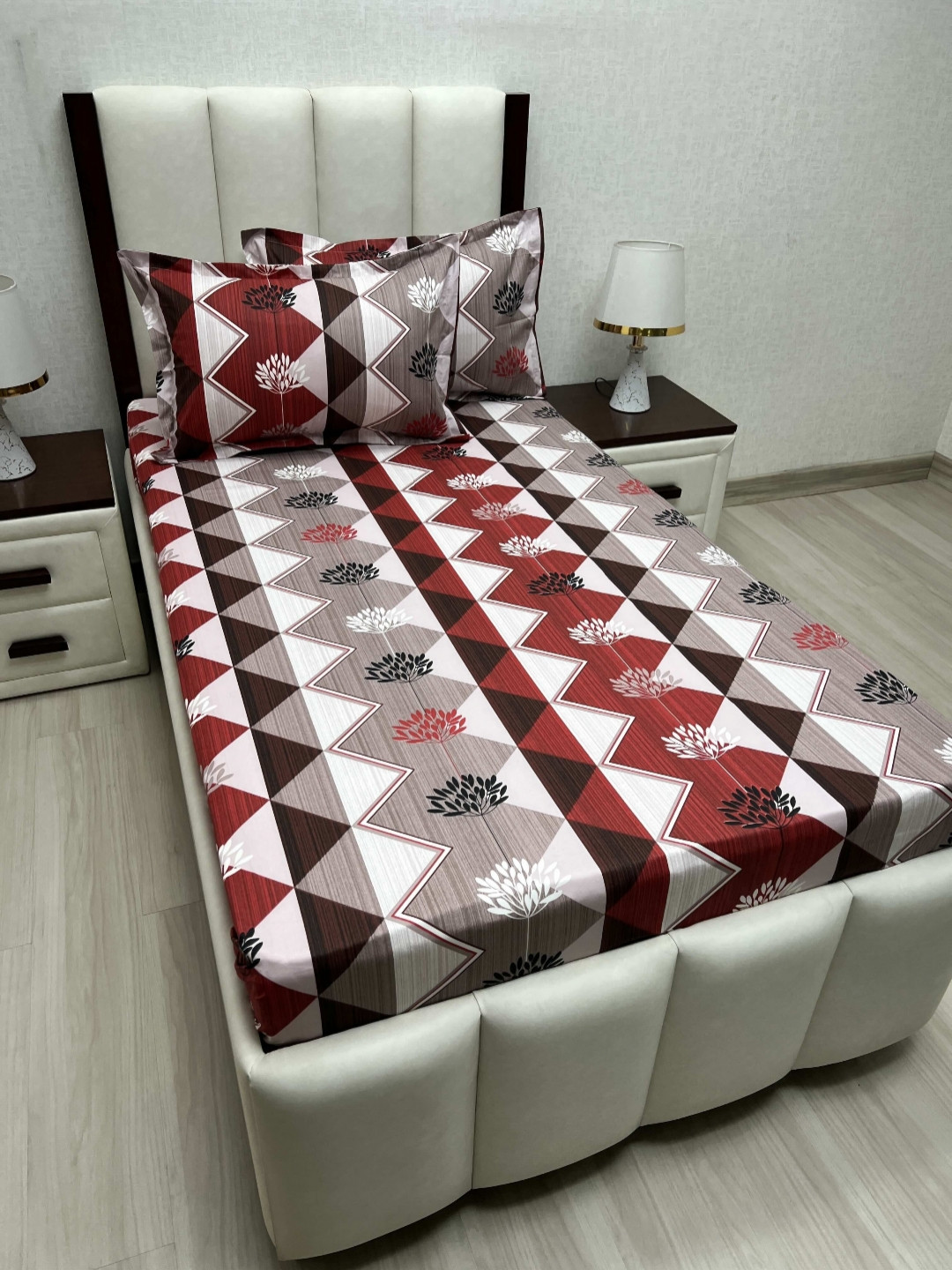 

Pure Decor Cotton Single Size Bedsheet With 2 Pillow Covers 1.73m X 2.36m, Red