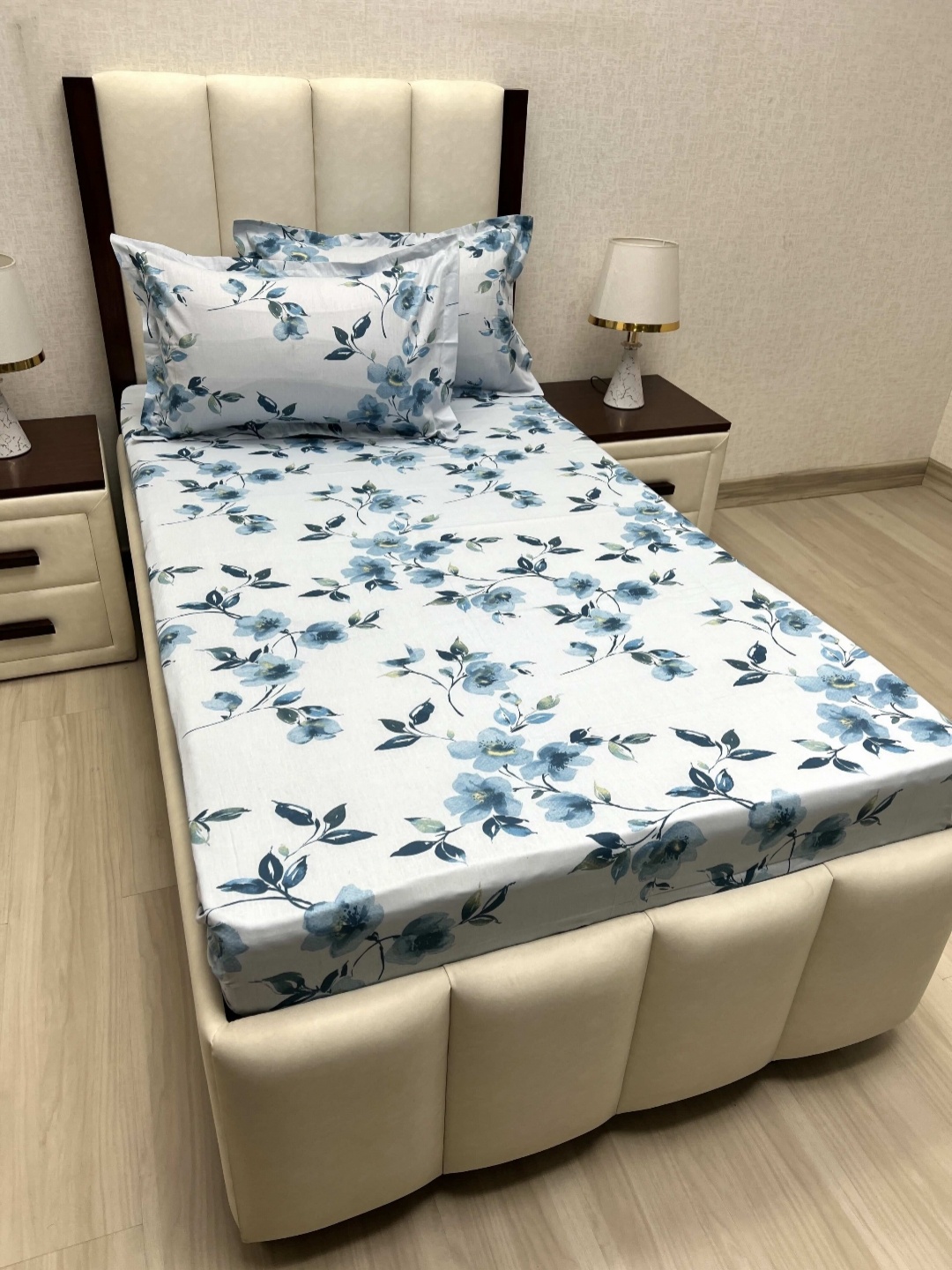 

Pure Decor Cotton Single Bed Size Bedsheet With 2 Pillow Covers 1.73m X 2.36m, Blue